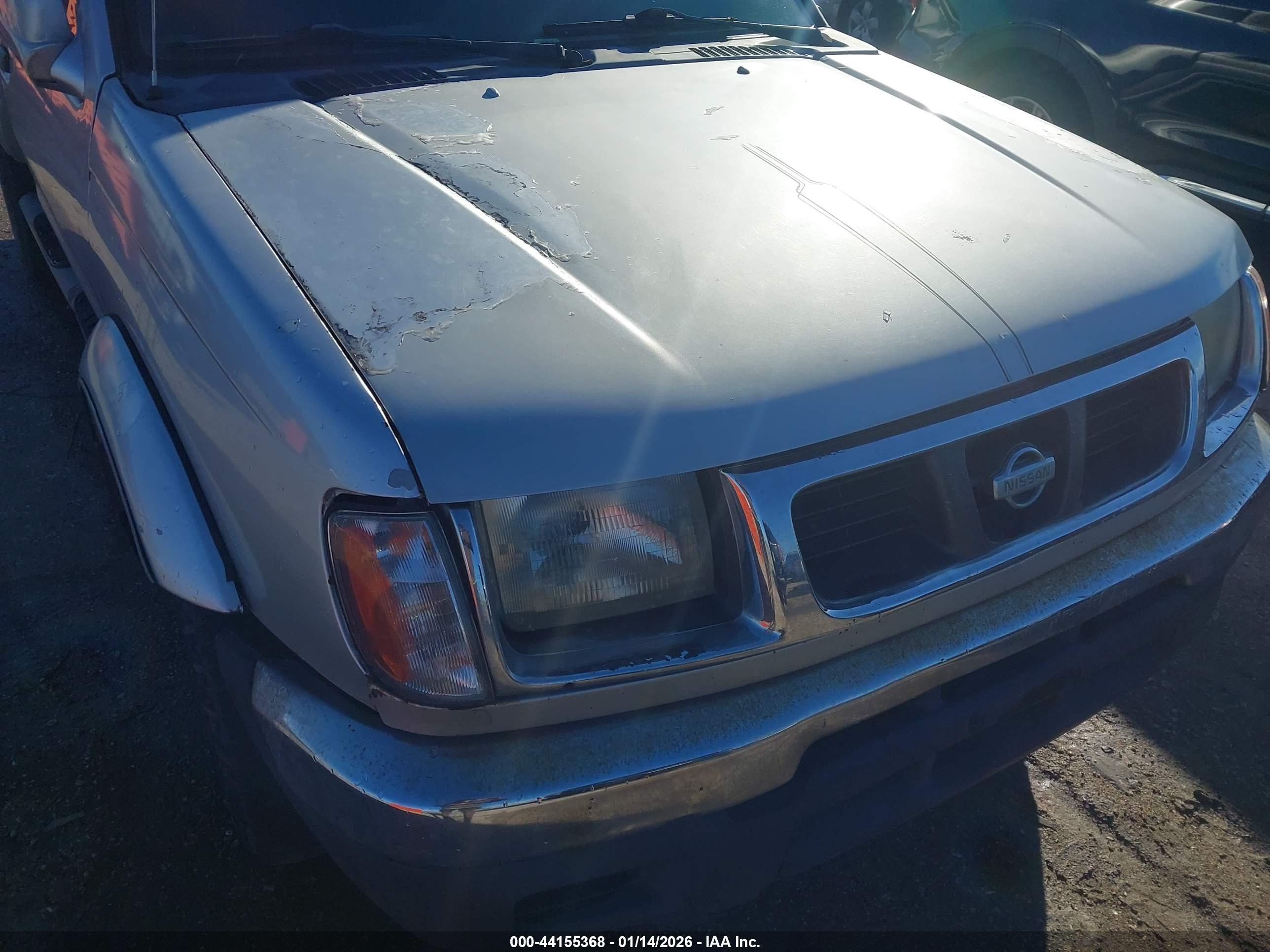 NISSAN FRONTIER image 6