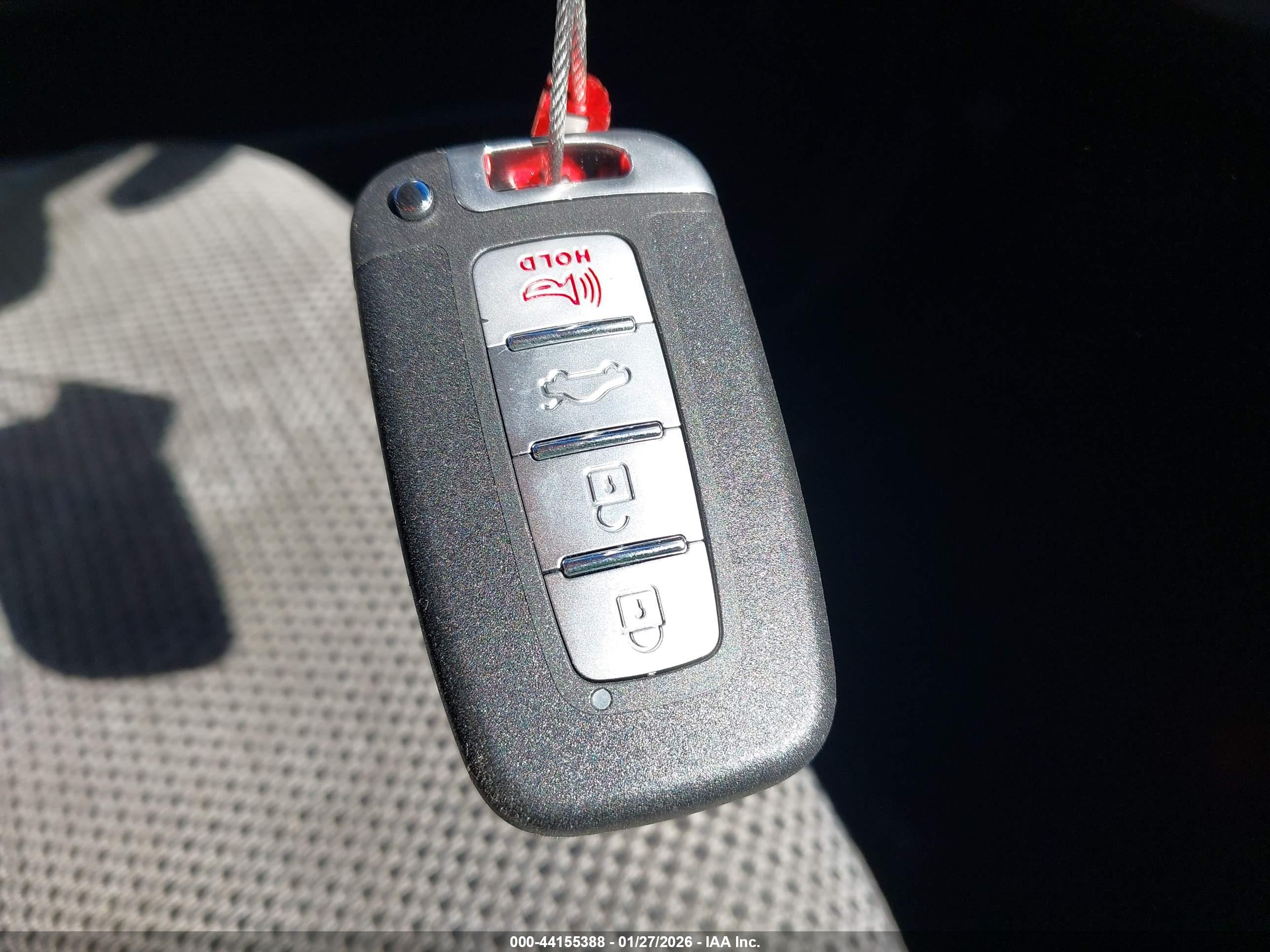 HYUNDAI SONATA image 11