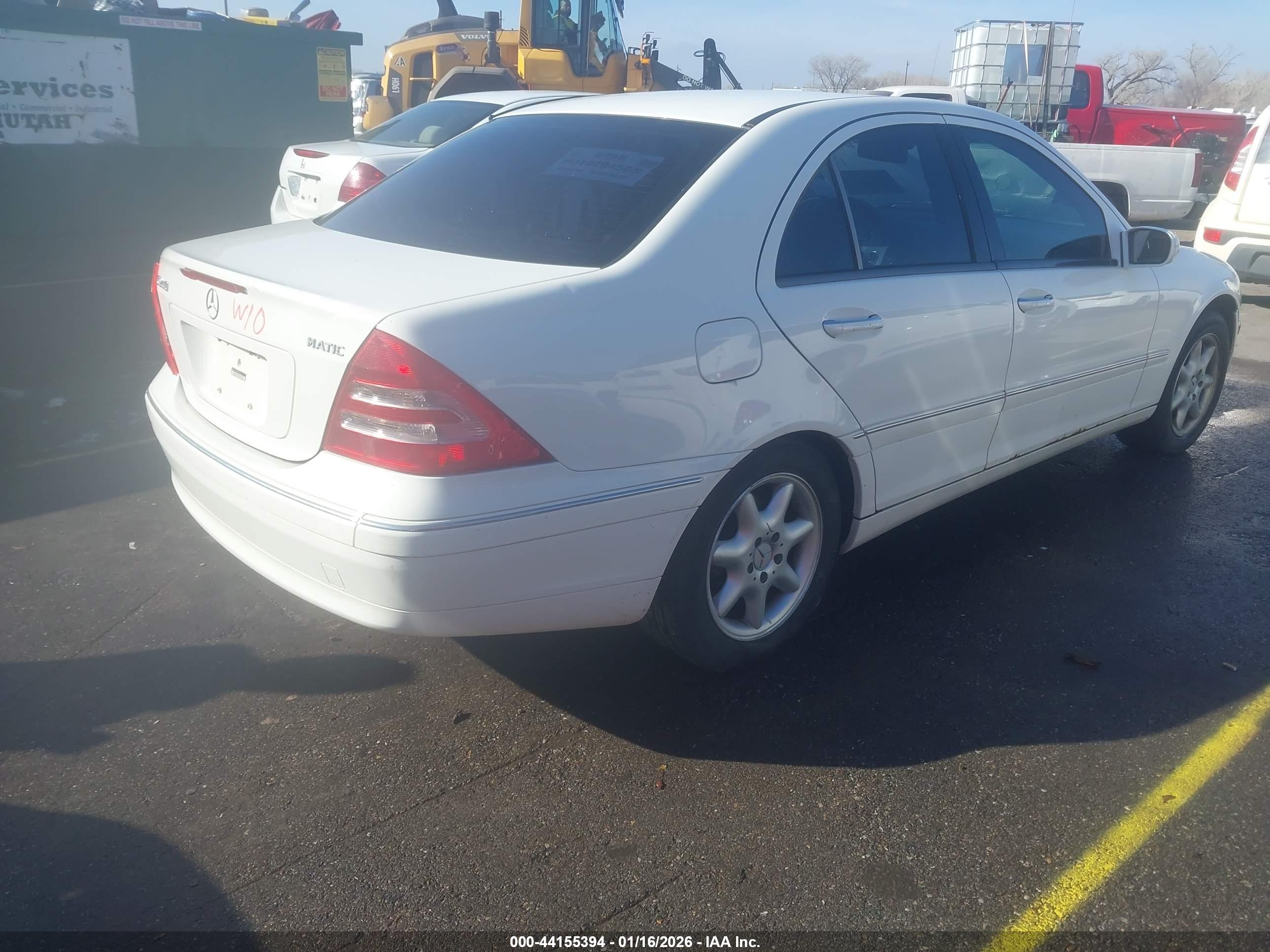 MERCEDES-BENZ C image 4