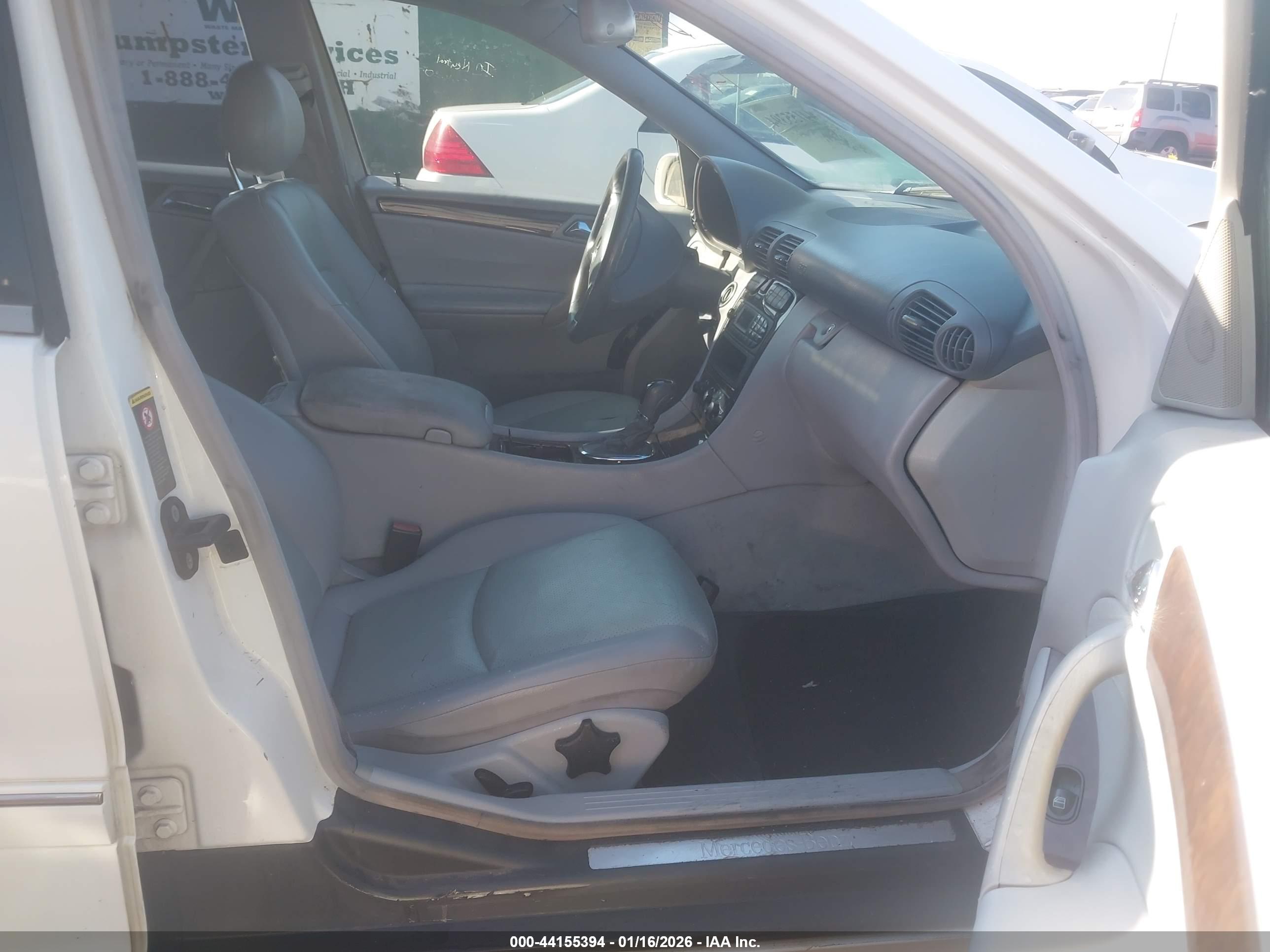 MERCEDES-BENZ C image 5