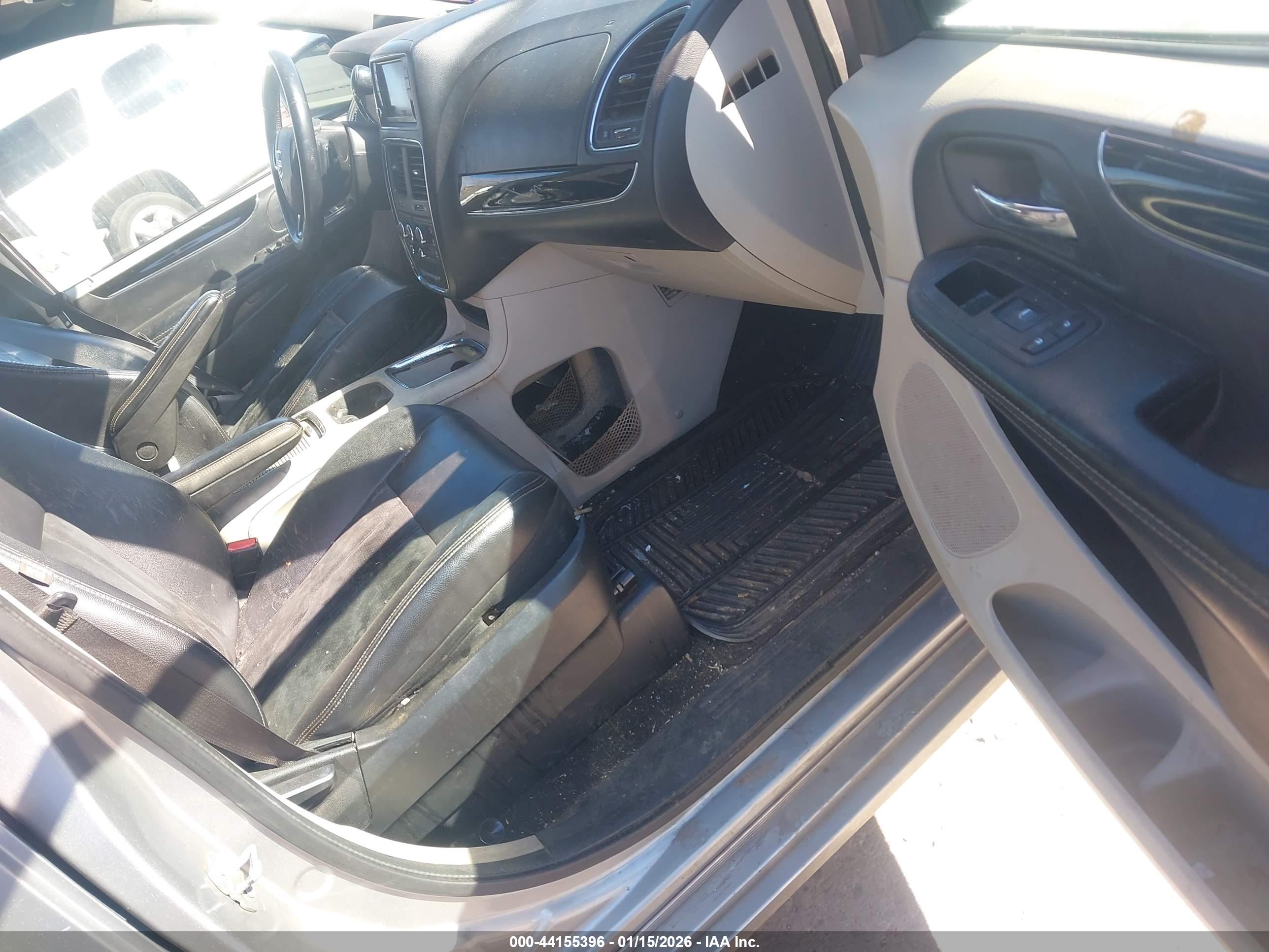 DODGE GRAND image 5