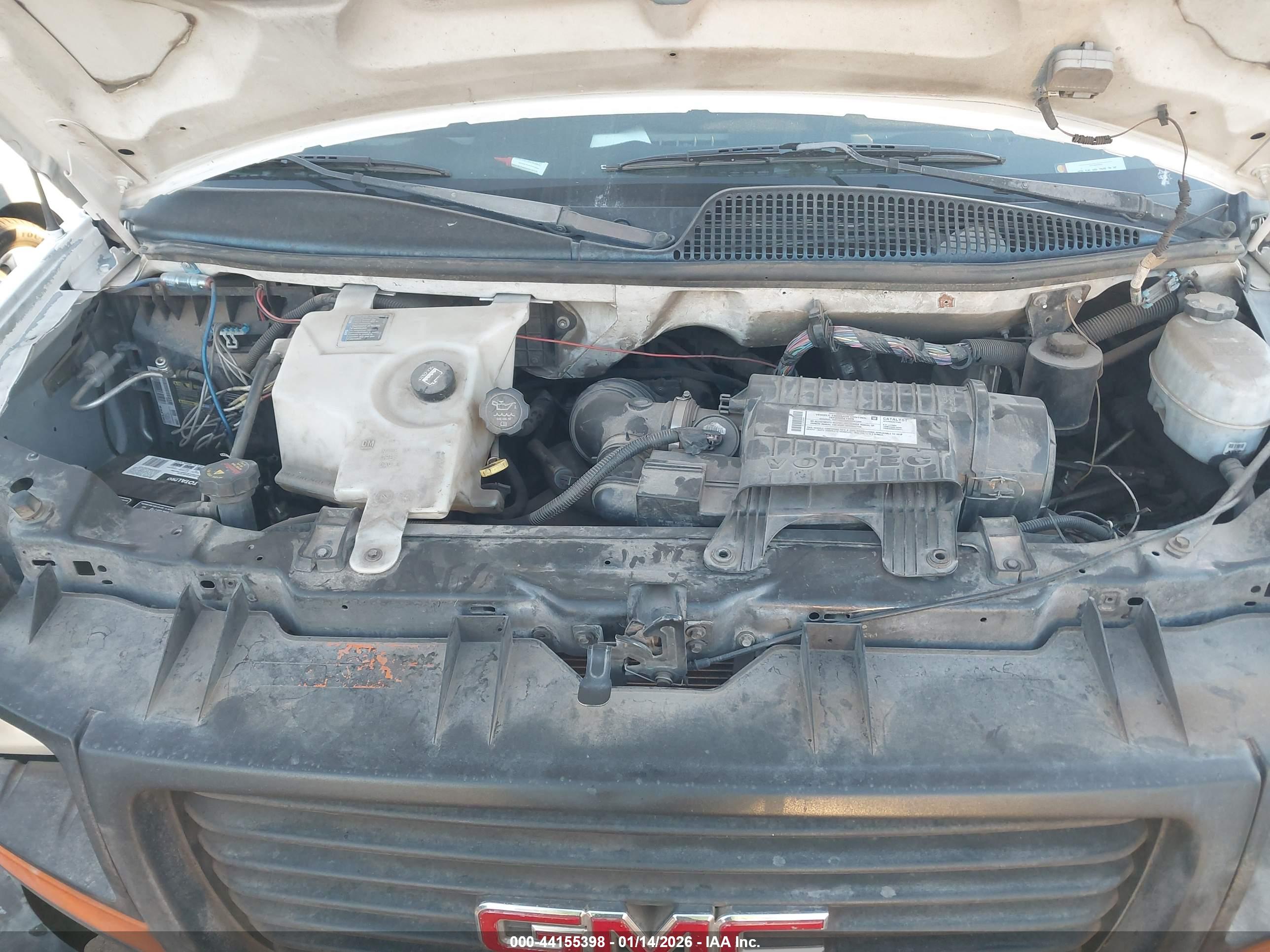 GMC SAVANA image 10