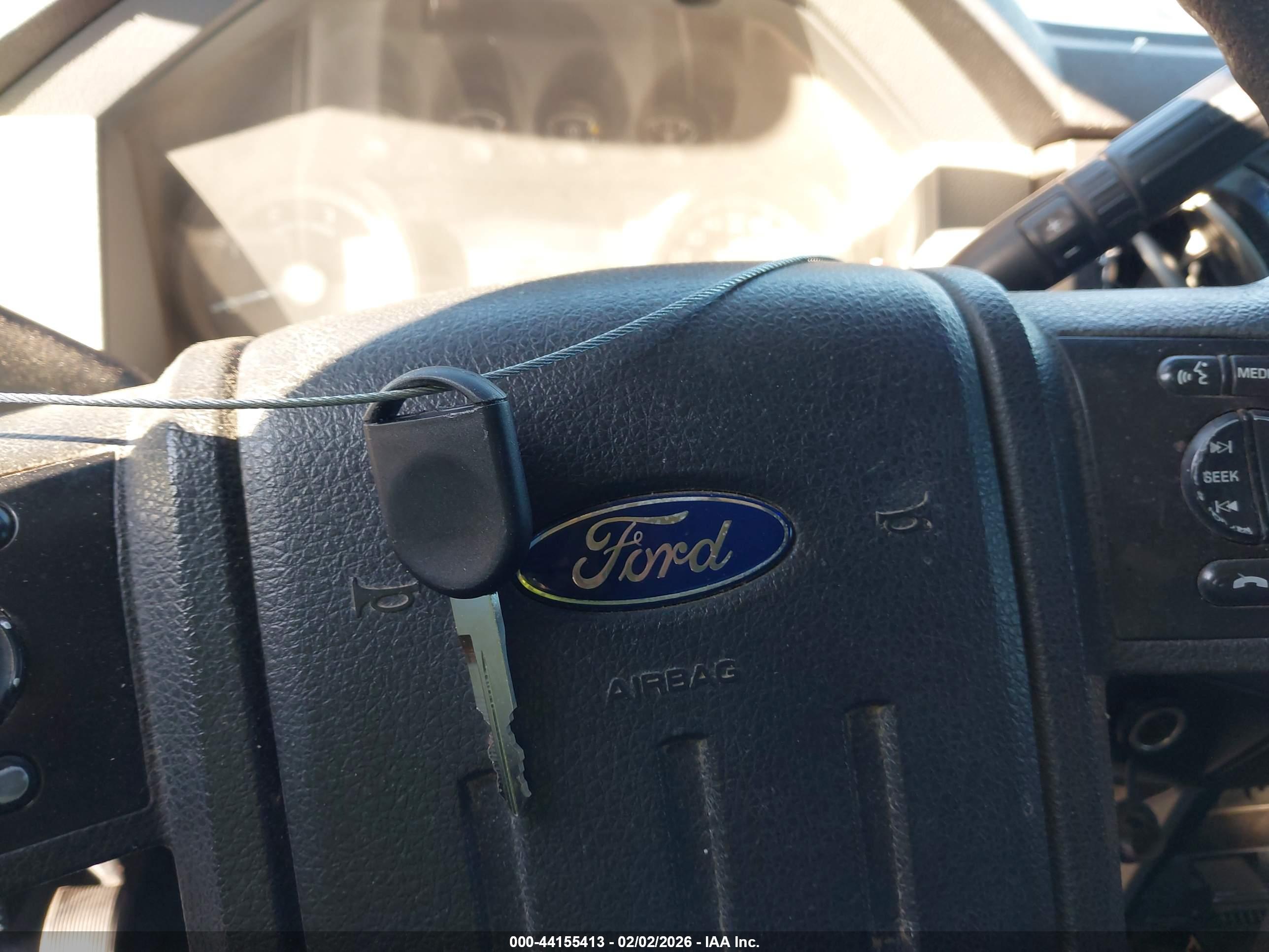 FORD F-350 image 11