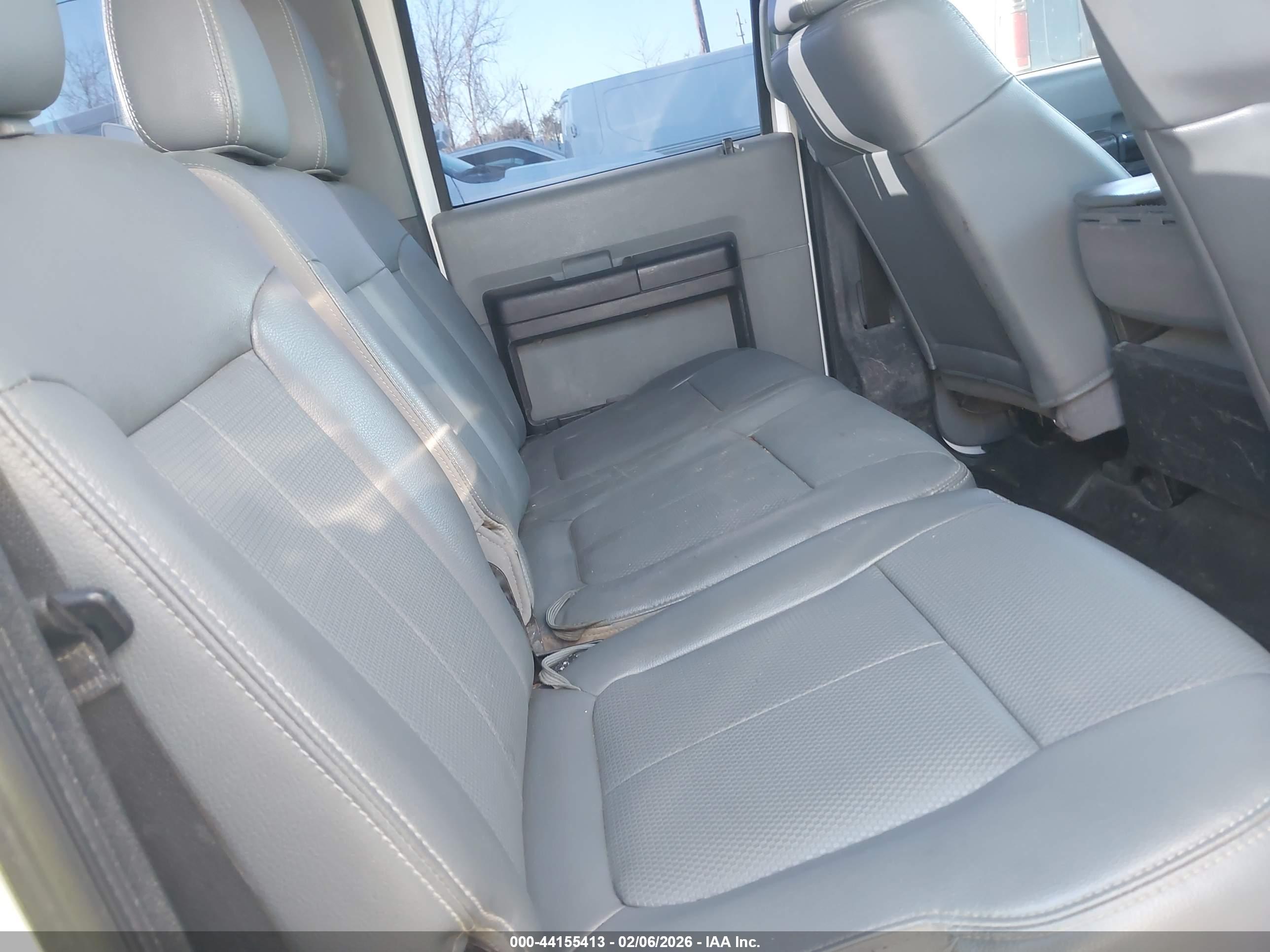 FORD F-350 image 7