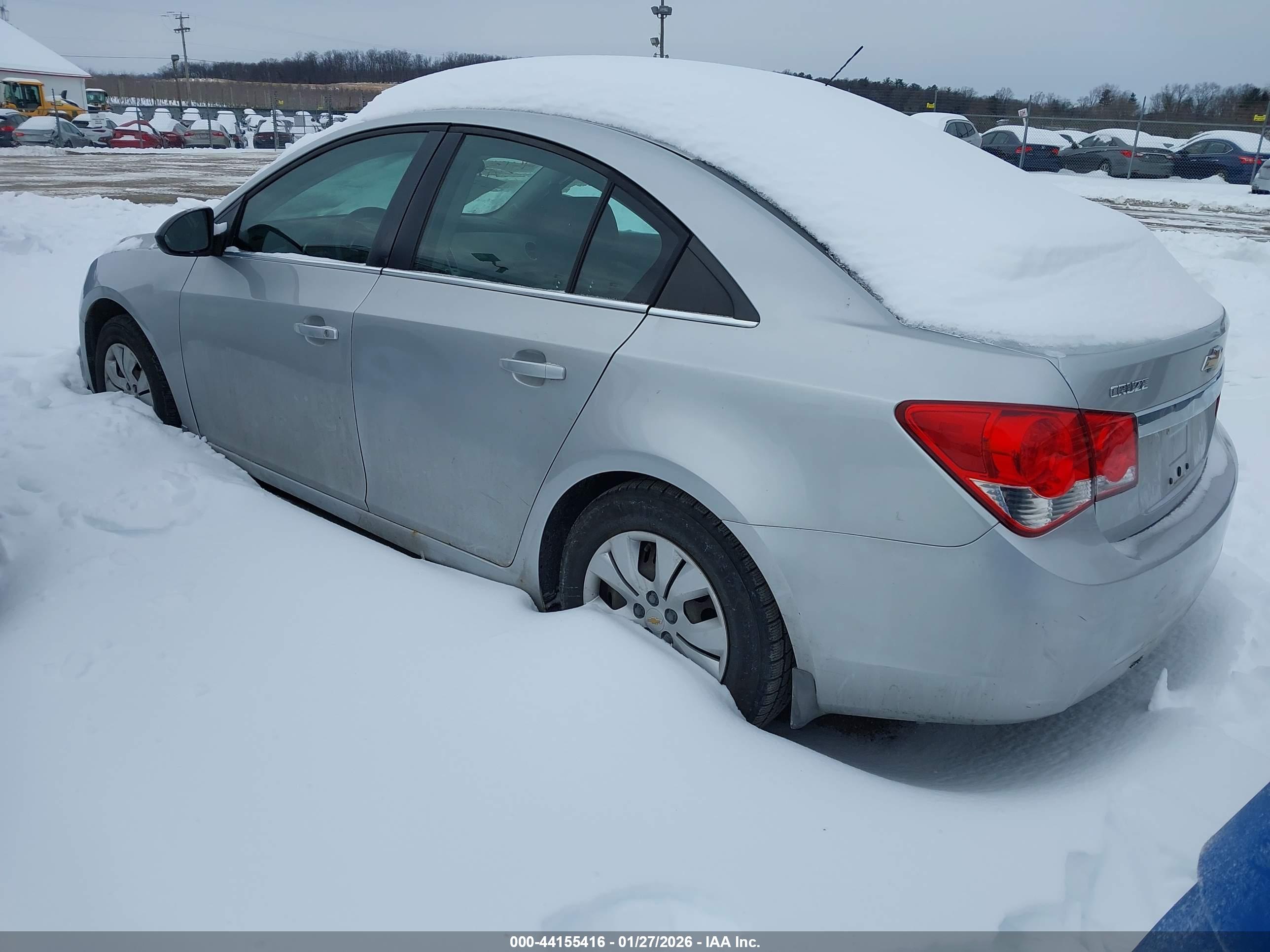 CHEVROLET CRUZE image 3