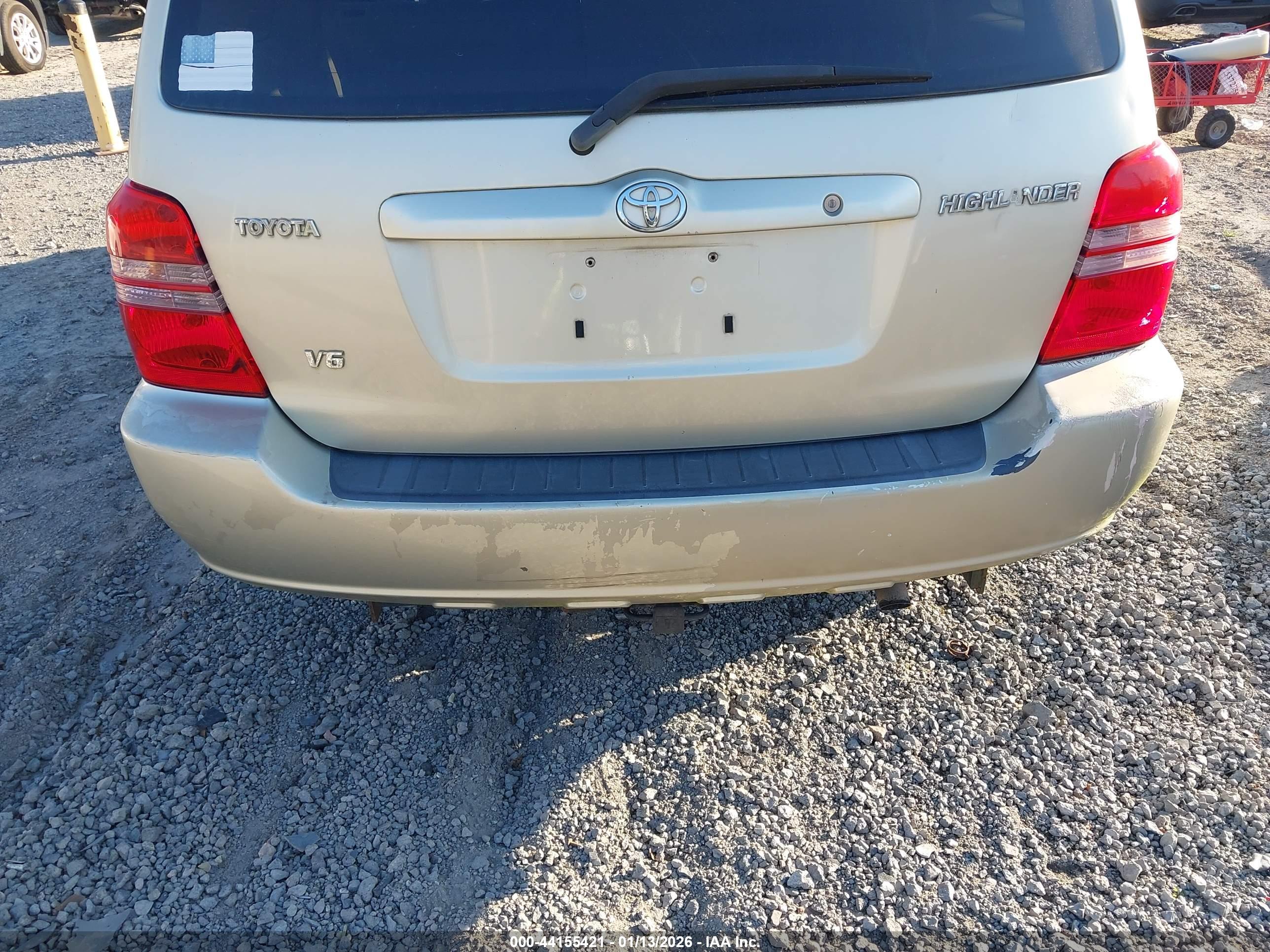 TOYOTA HIGHLANDER image 6
