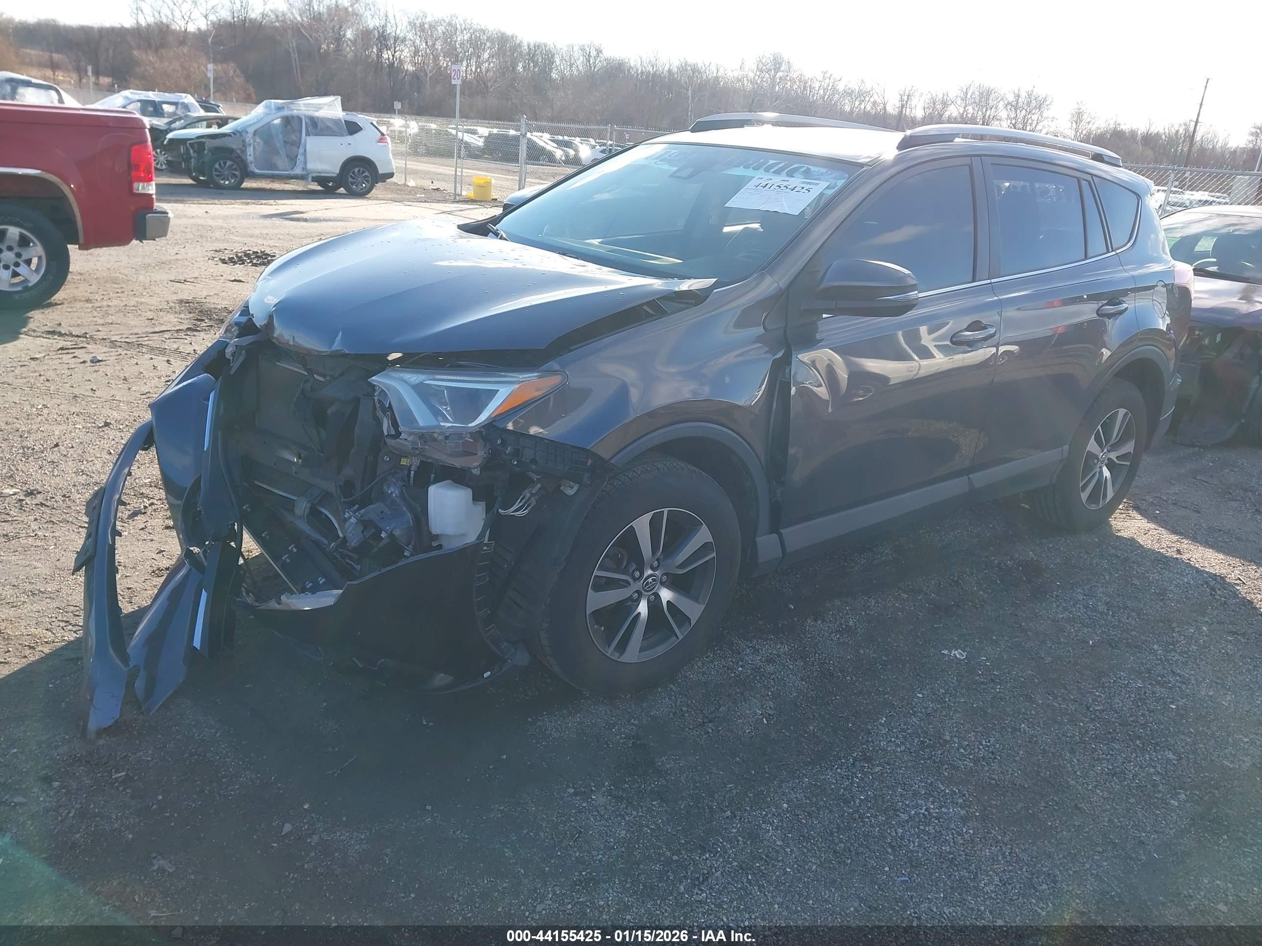 TOYOTA RAV4 image 2