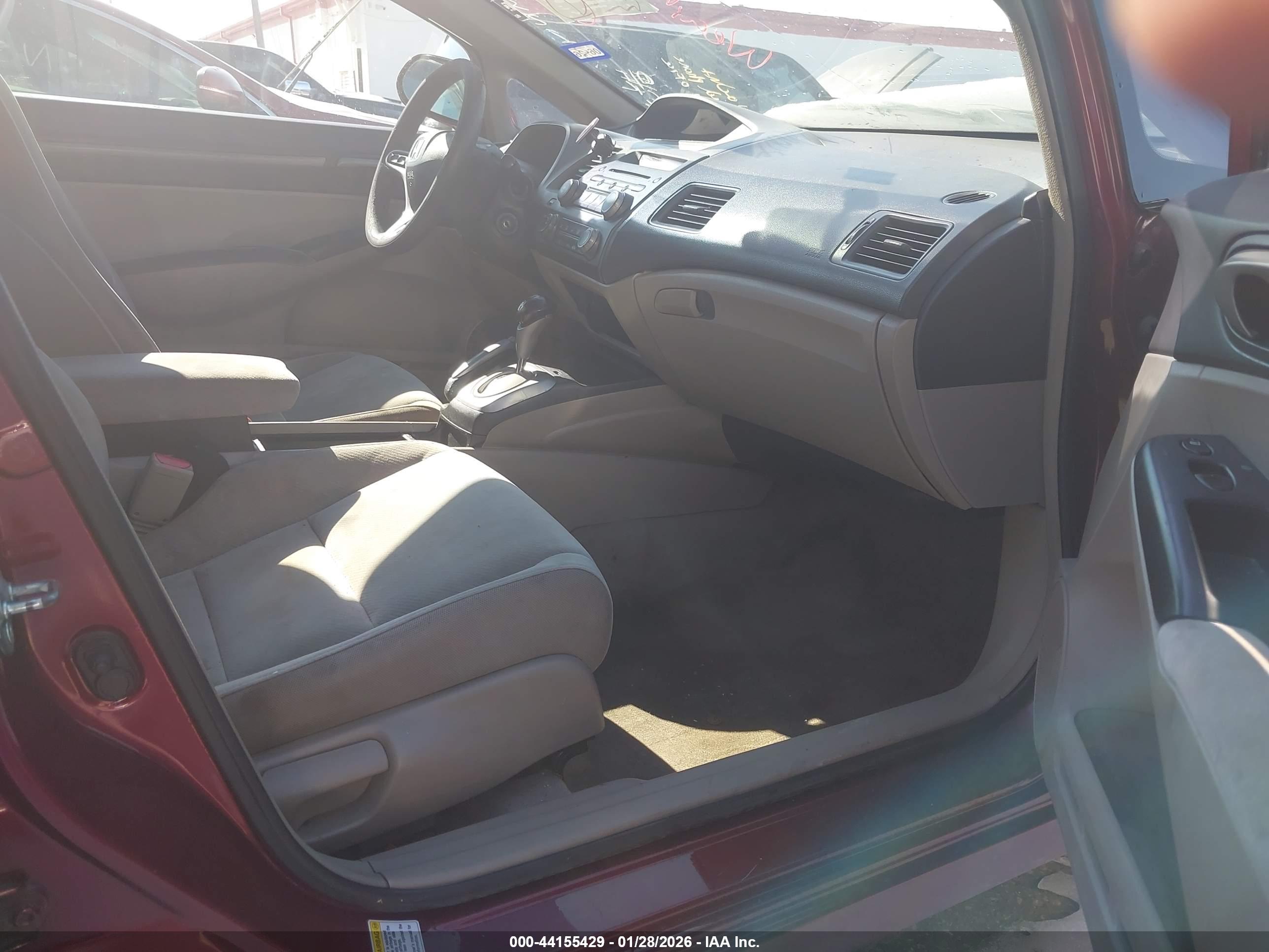 HONDA CIVIC image 5