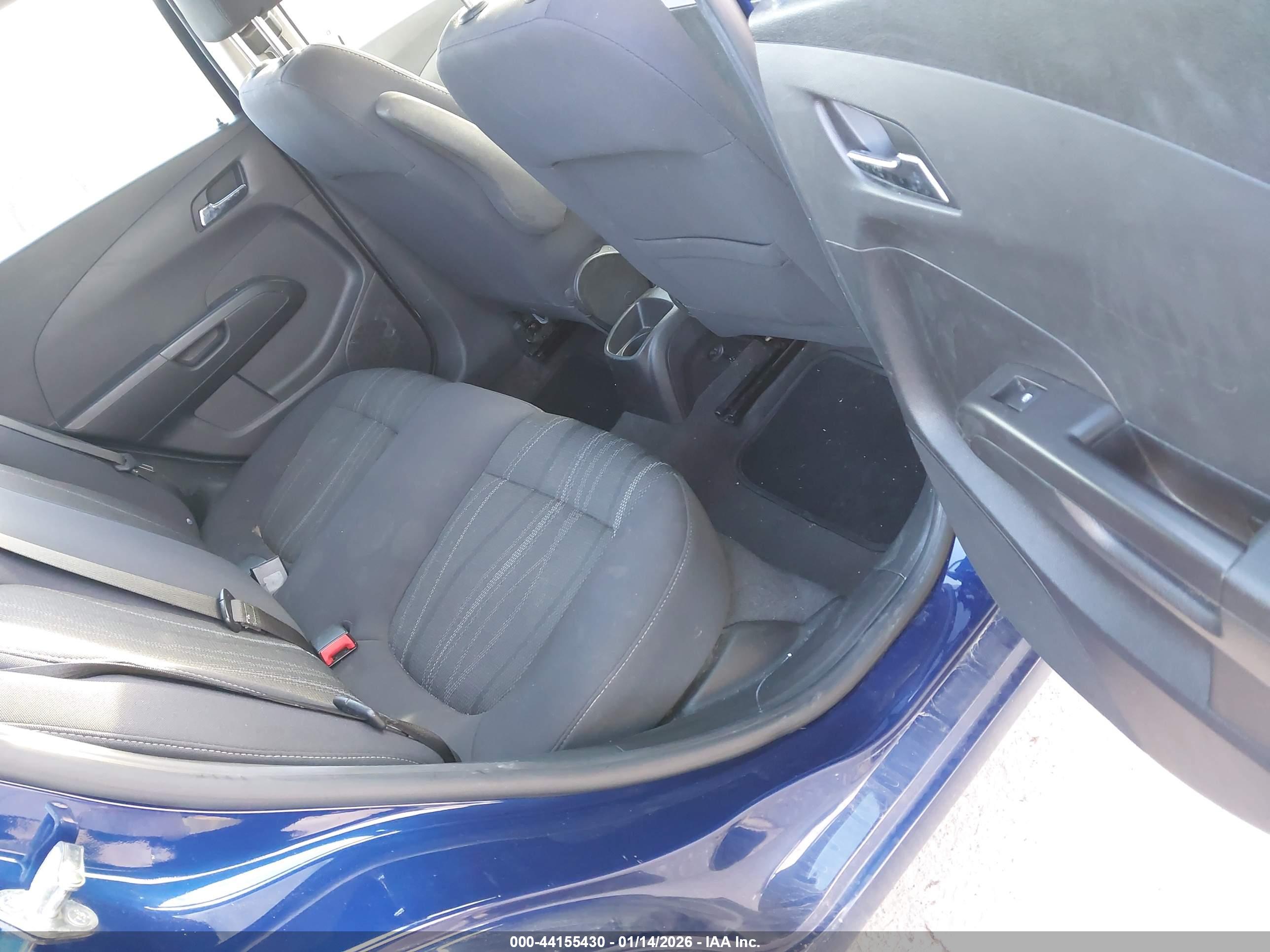 CHEVROLET SONIC image 8