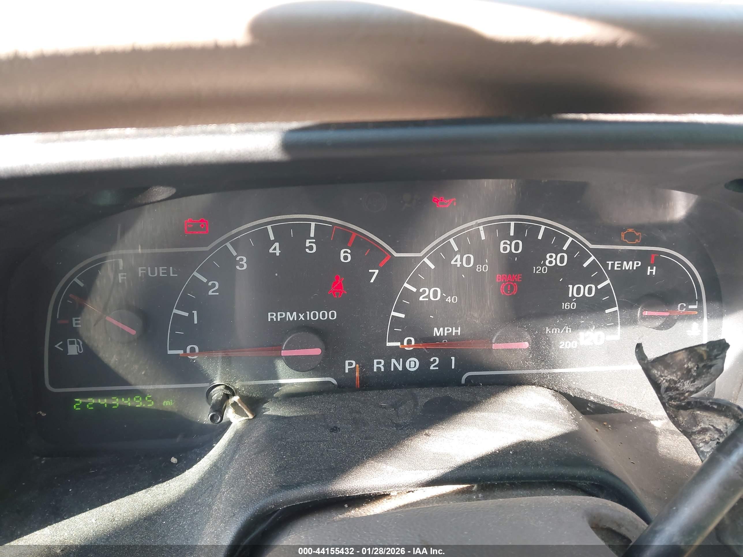 FORD WINDSTAR image 7
