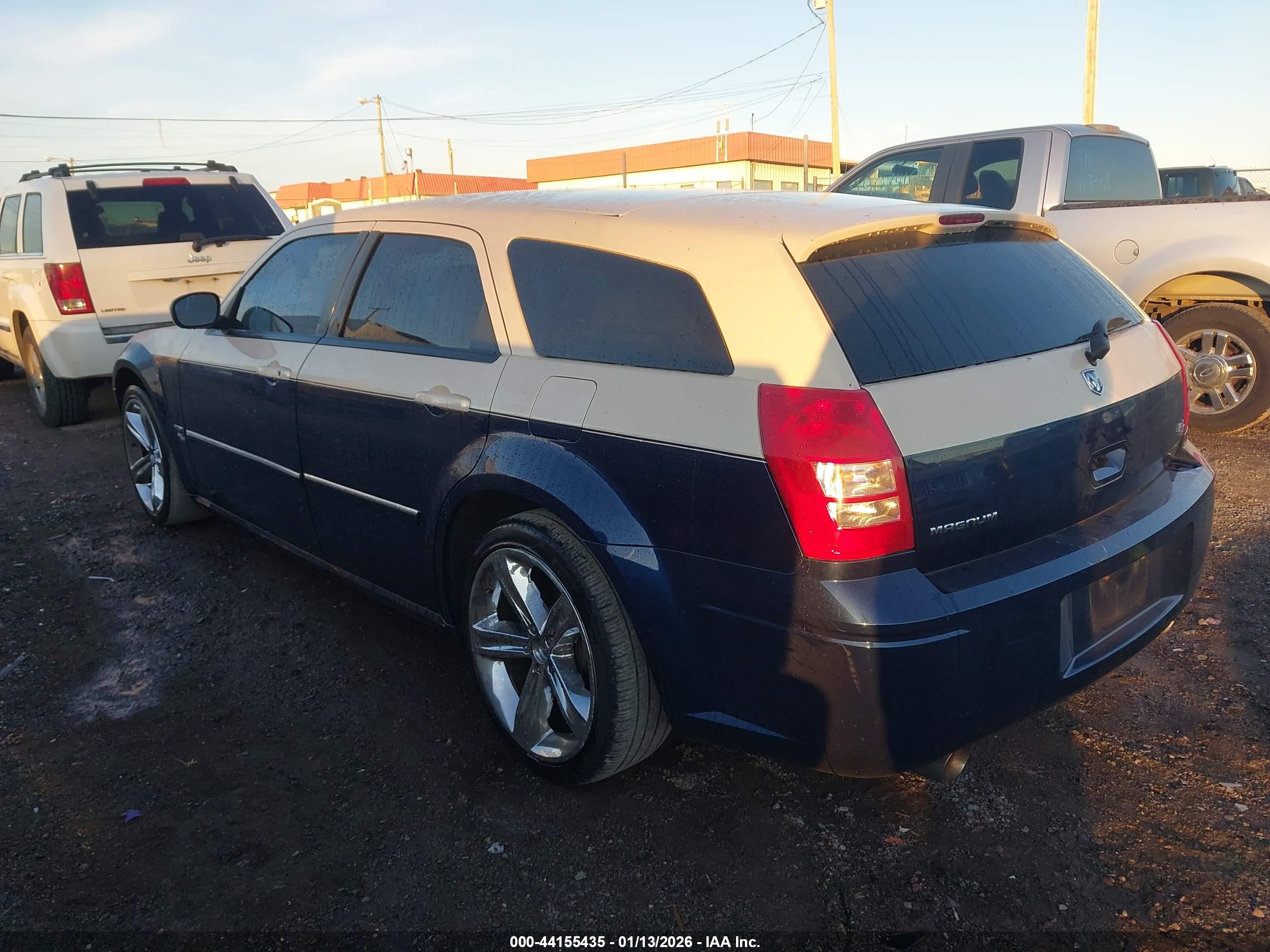 DODGE MAGNUM image 3