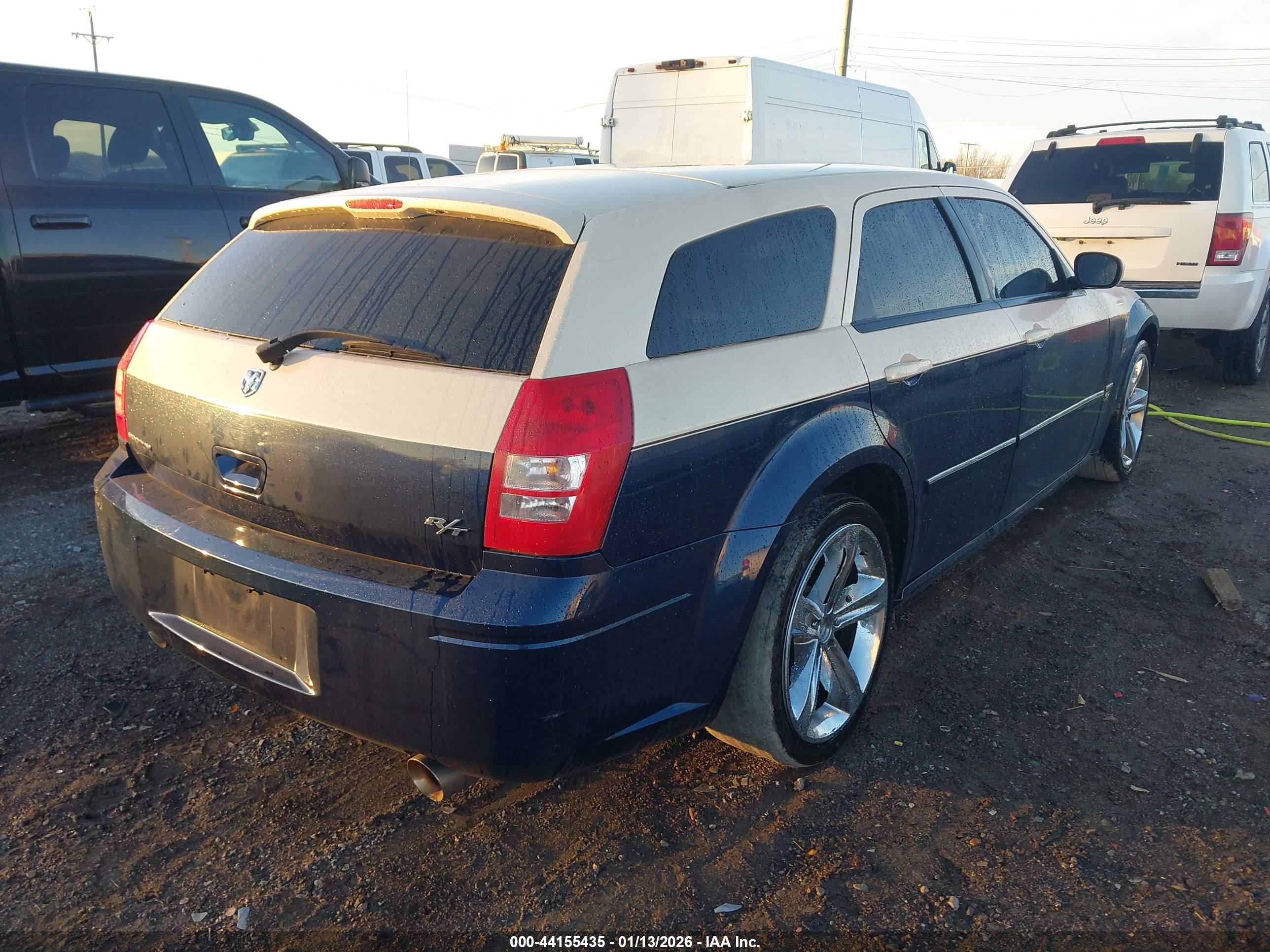 DODGE MAGNUM image 4