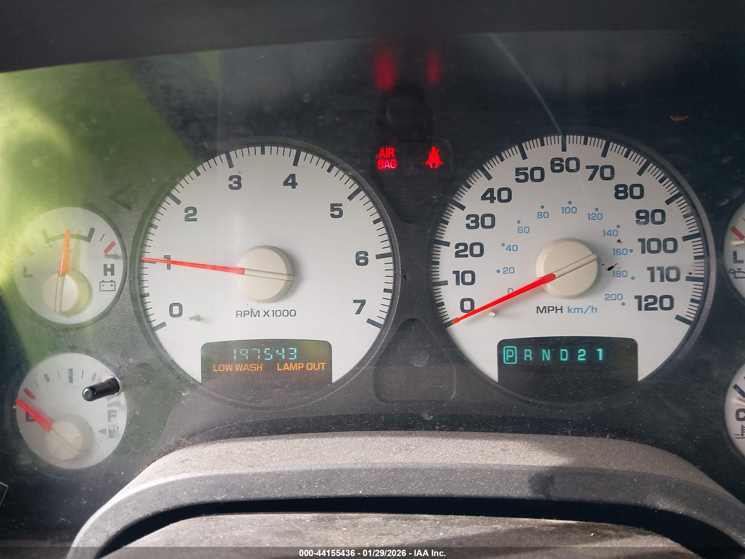 DODGE RAM image 7