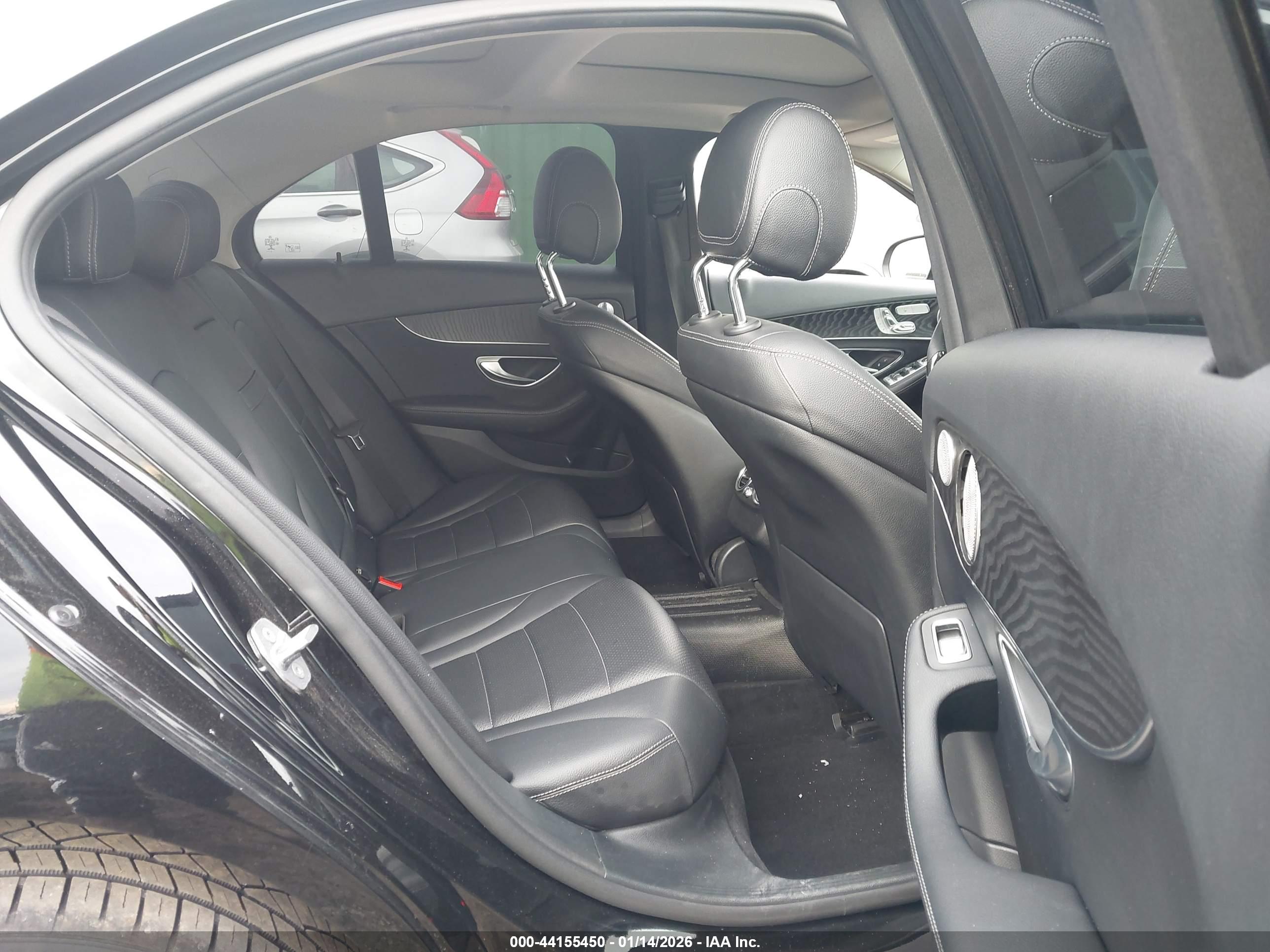 MERCEDES-BENZ C image 8