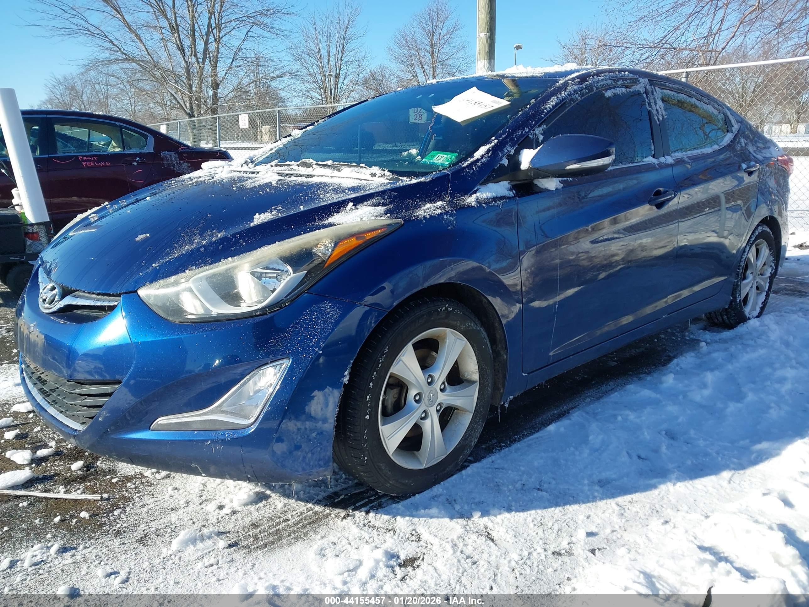 HYUNDAI ELANTRA image 2