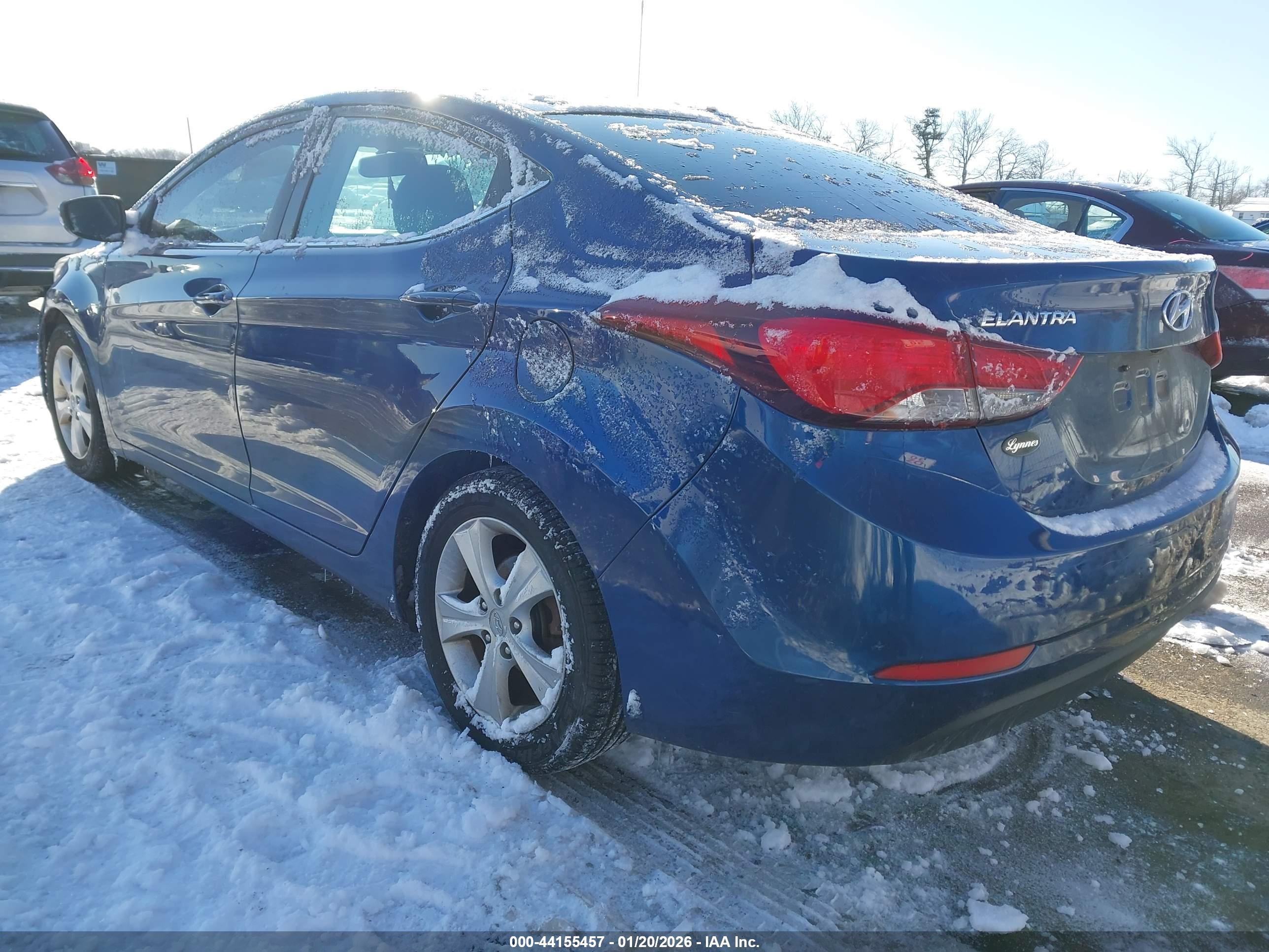 HYUNDAI ELANTRA image 3
