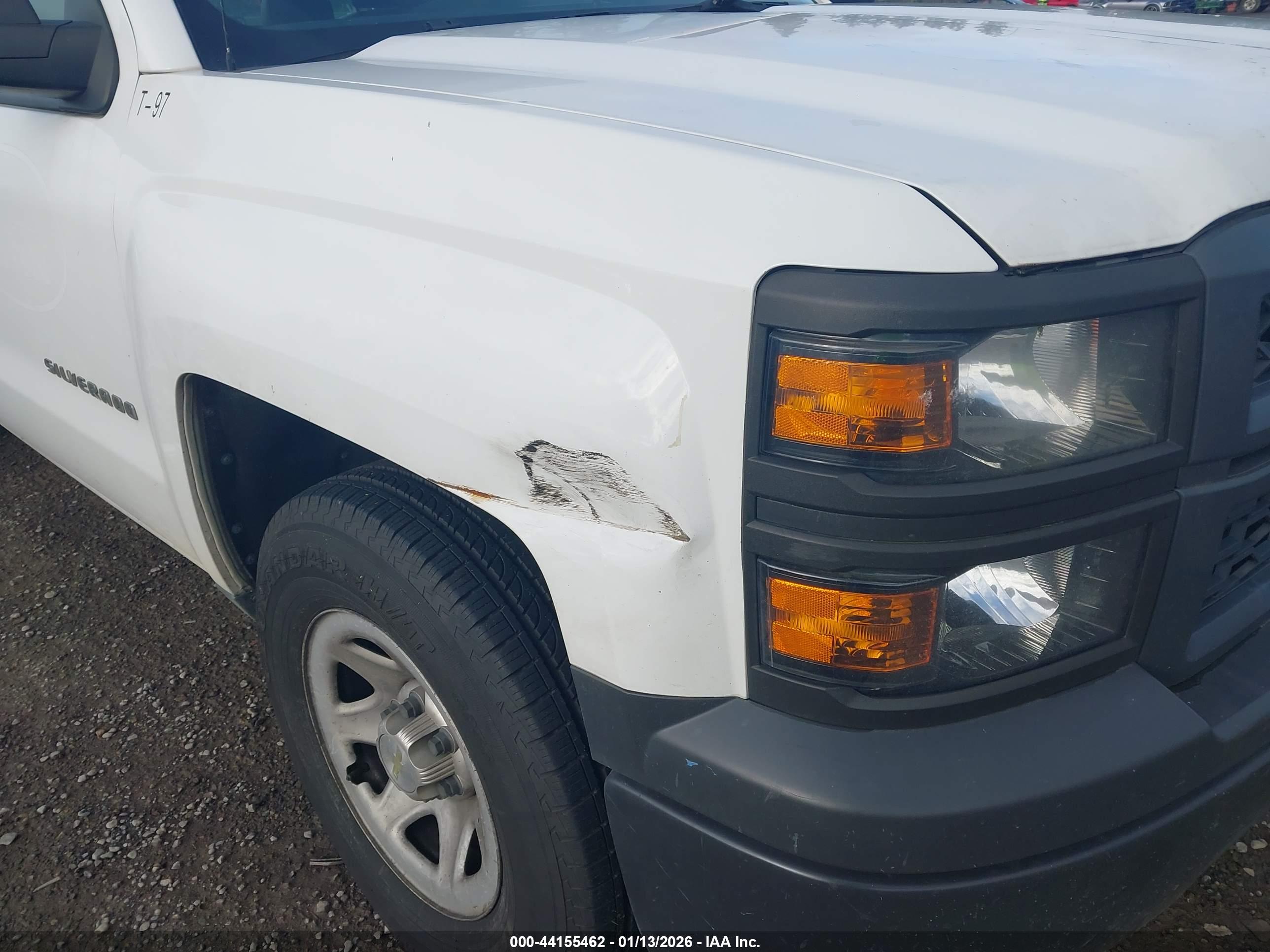 CHEVROLET SILVERADO image 6