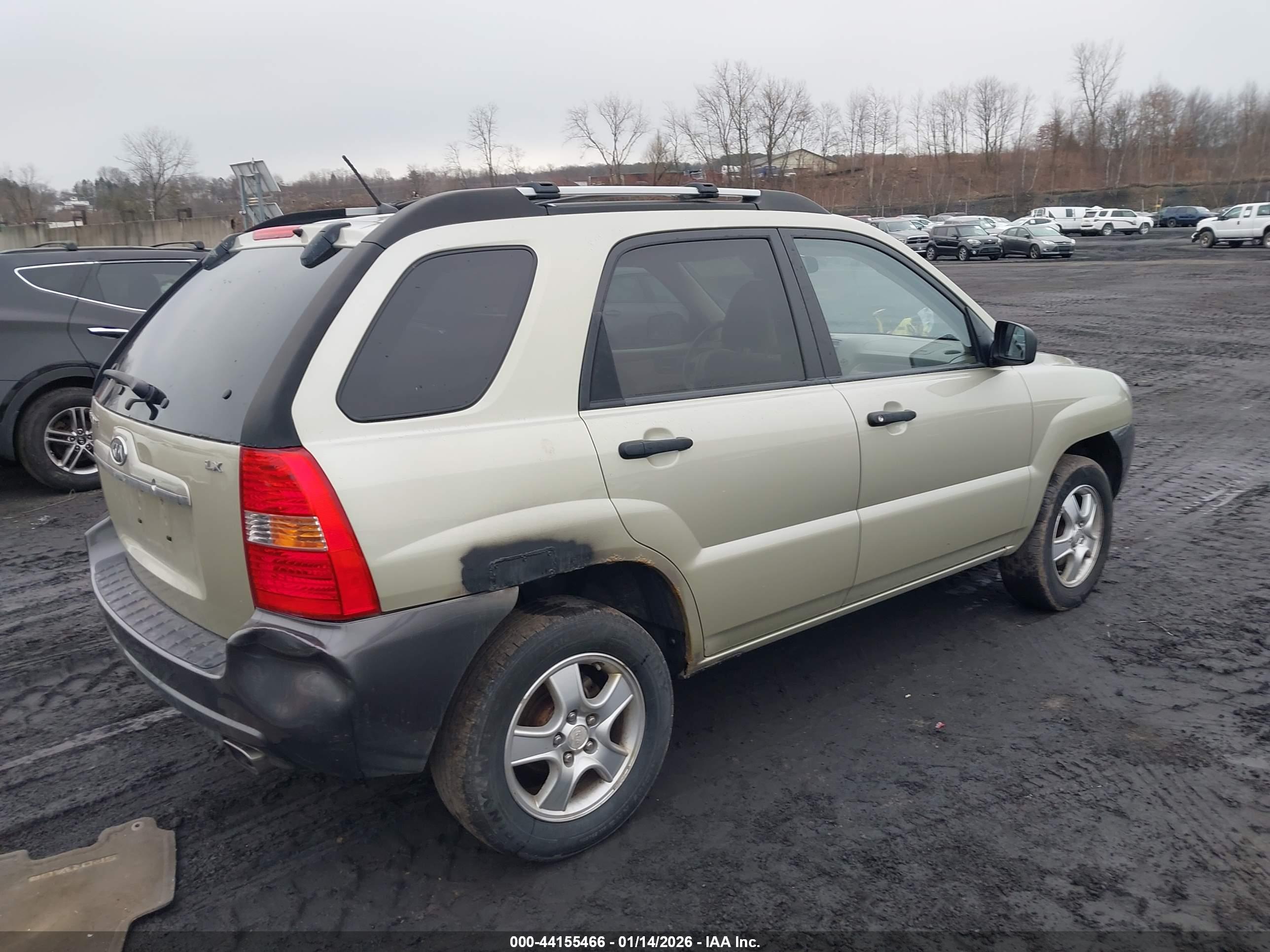 KIA SPORTAGE image 4