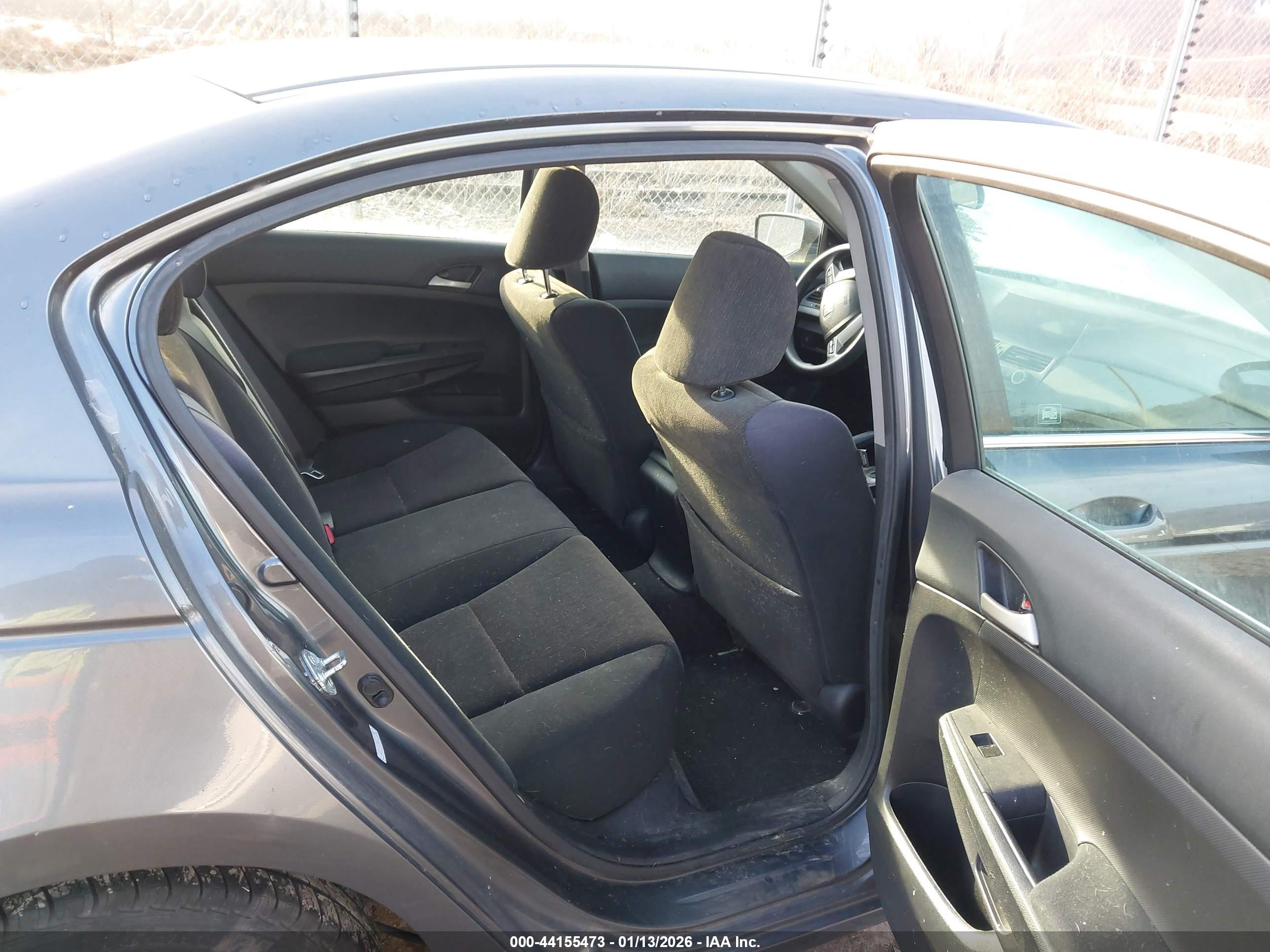 HONDA ACCORD image 8