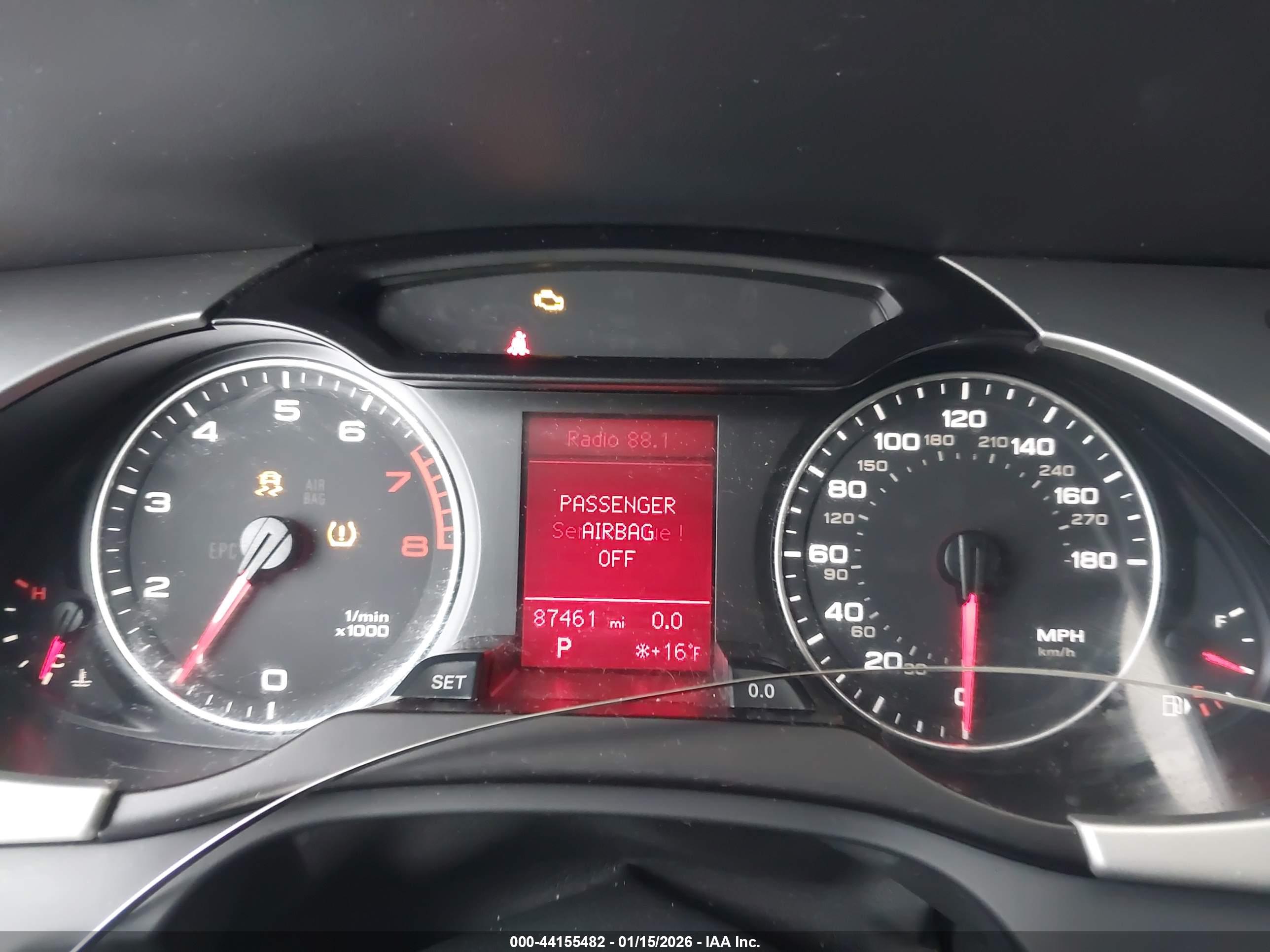 AUDI A4 image 7