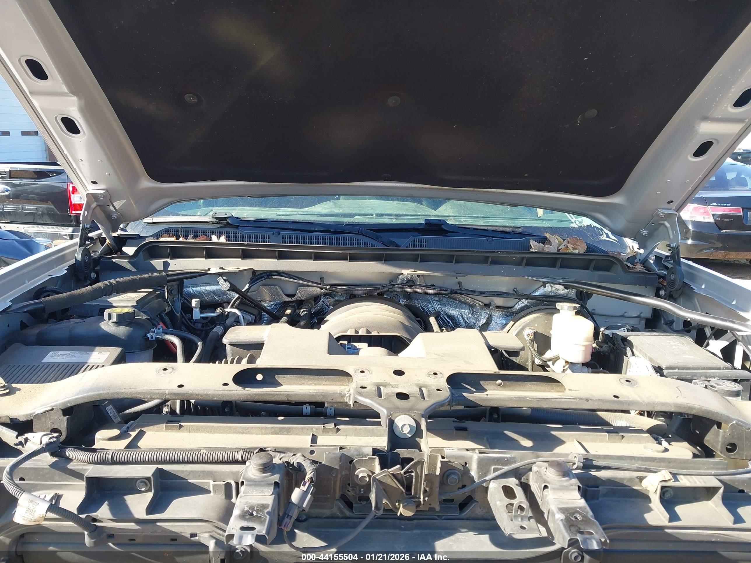 CHEVROLET SILVERADO image 10