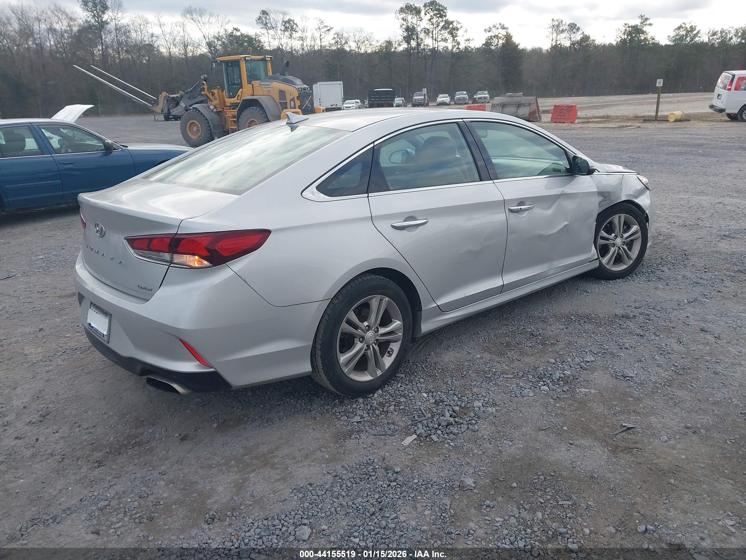 HYUNDAI SONATA image 4