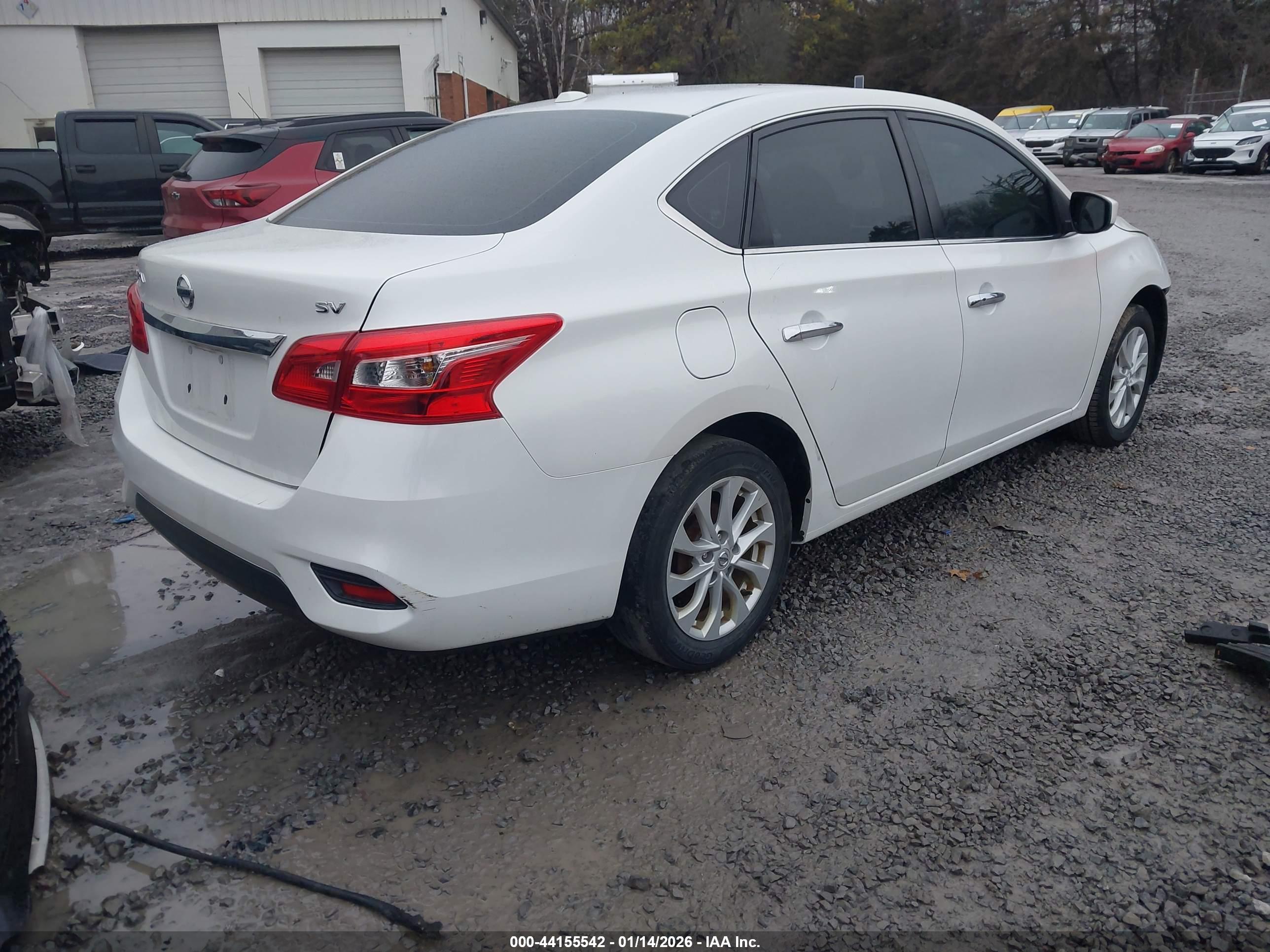 NISSAN SENTRA image 4