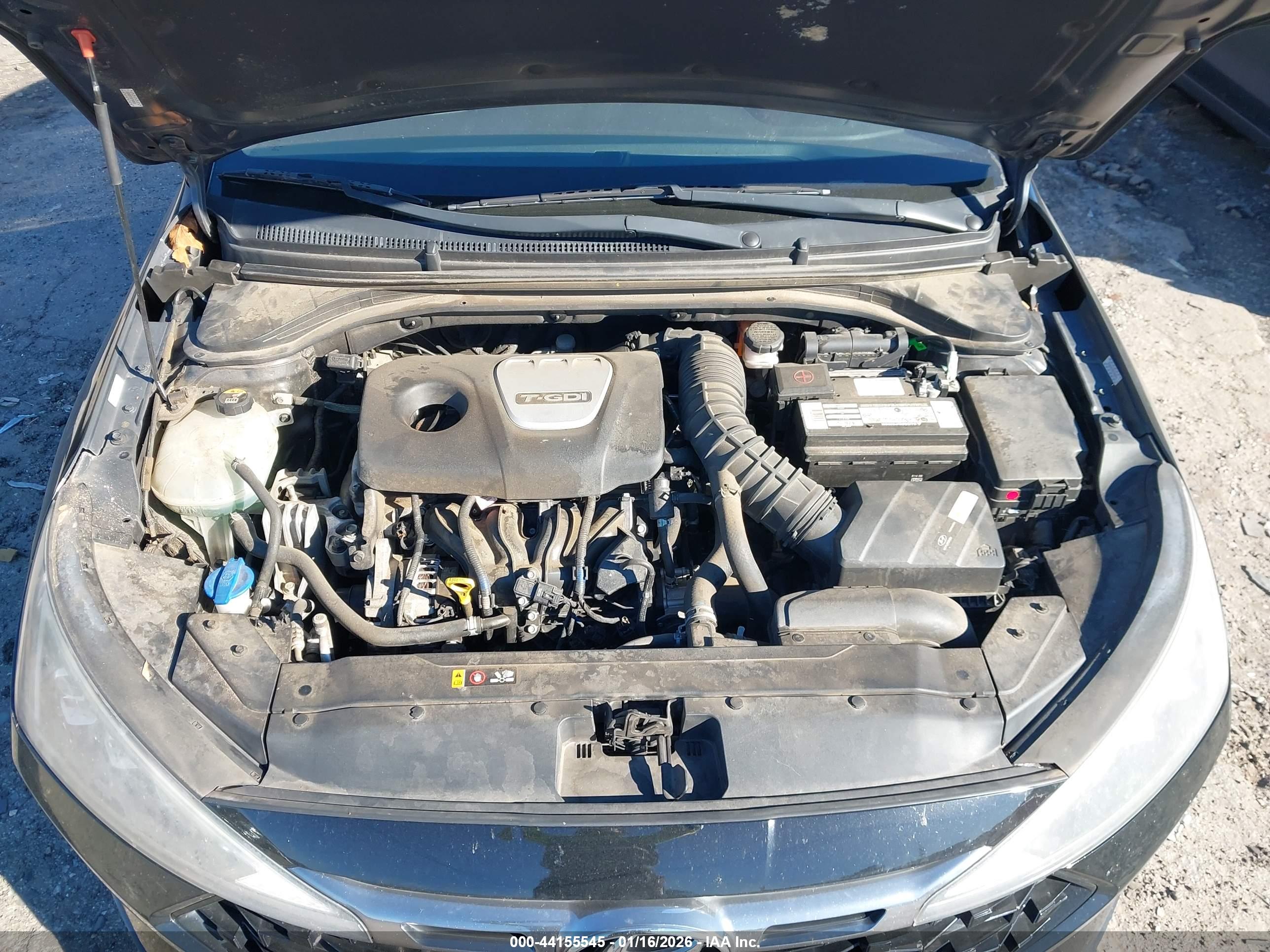 HYUNDAI ELANTRA image 10