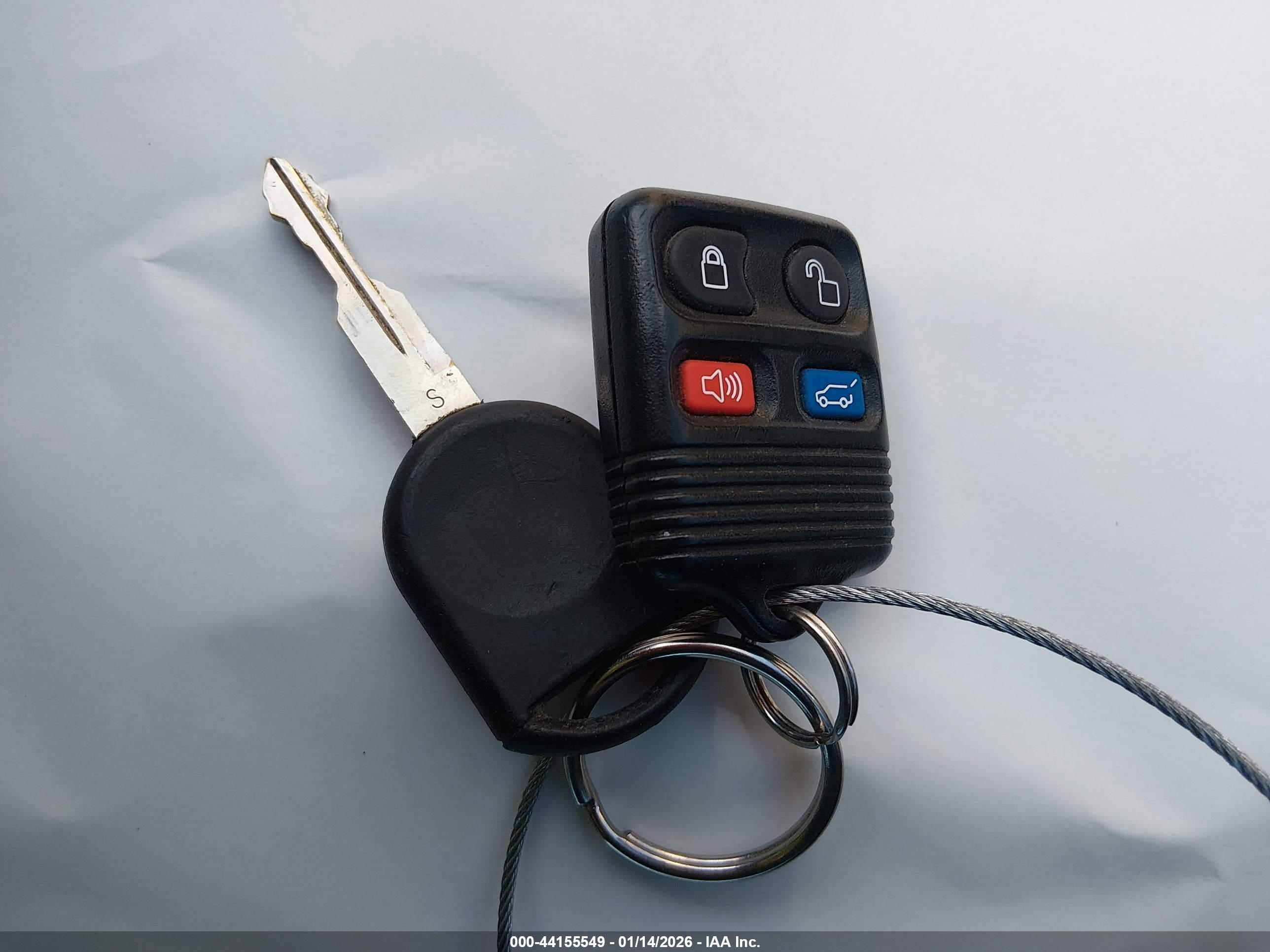 FORD EXPLORER image 11