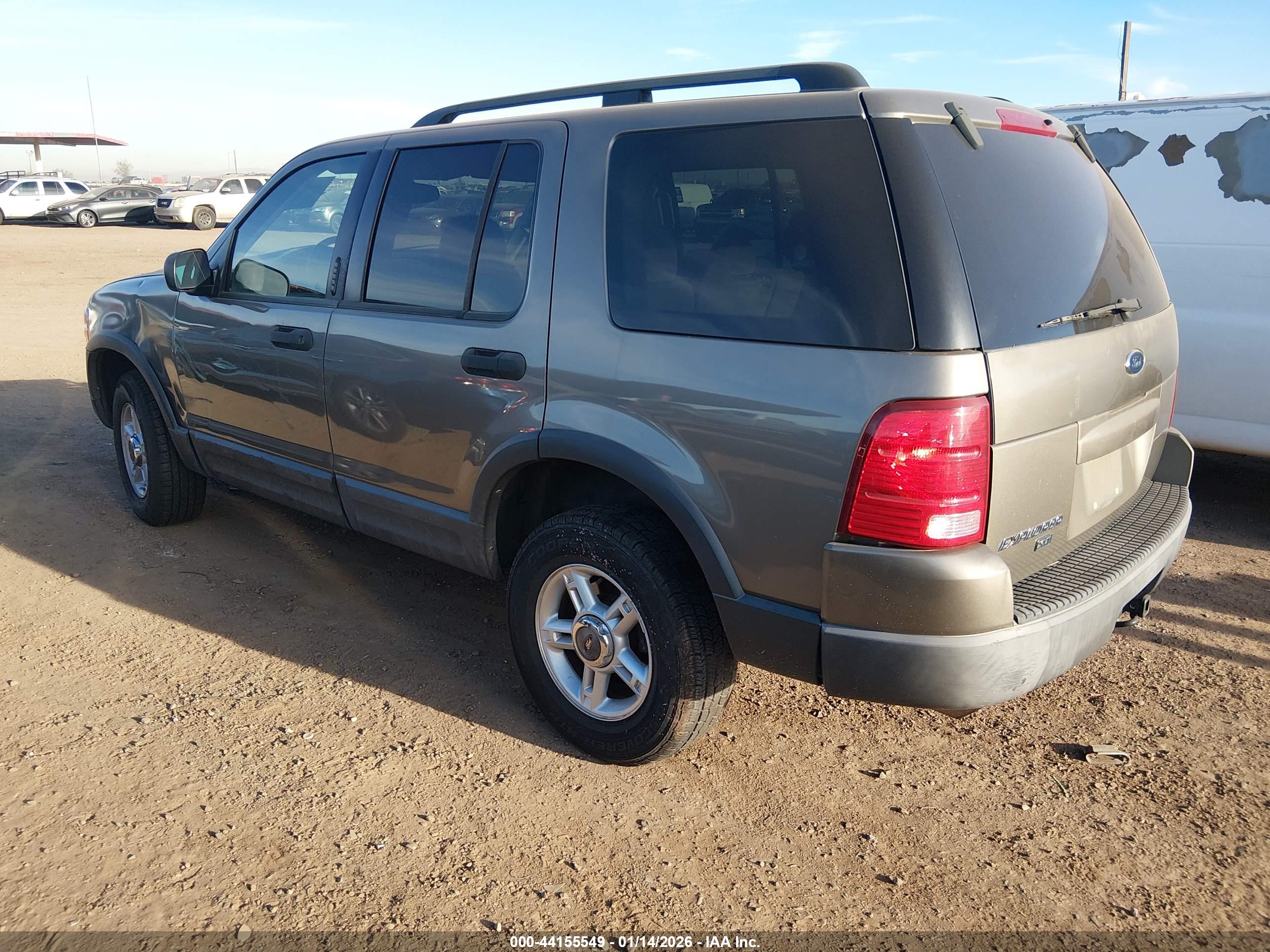 FORD EXPLORER image 3