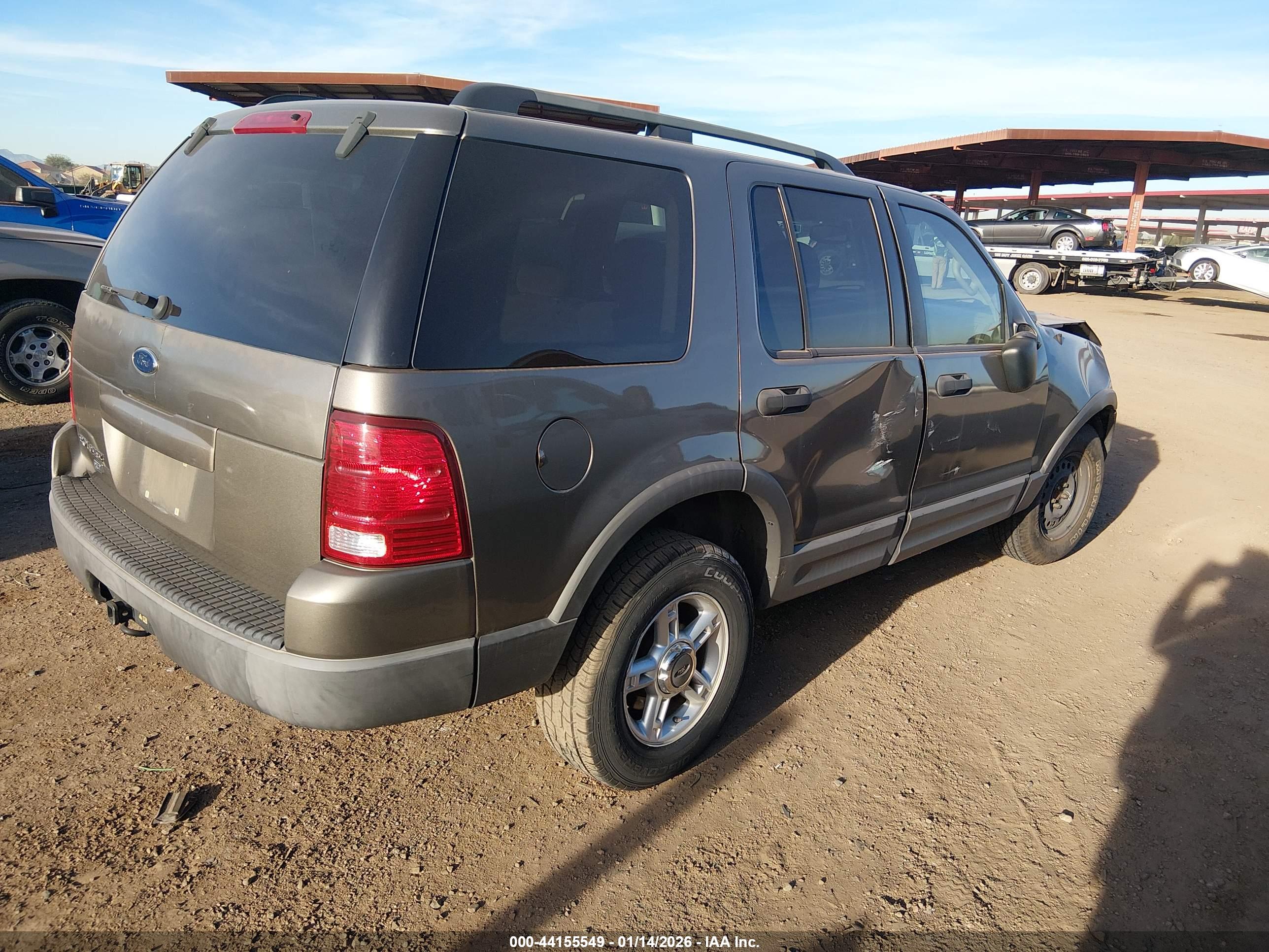 FORD EXPLORER image 4