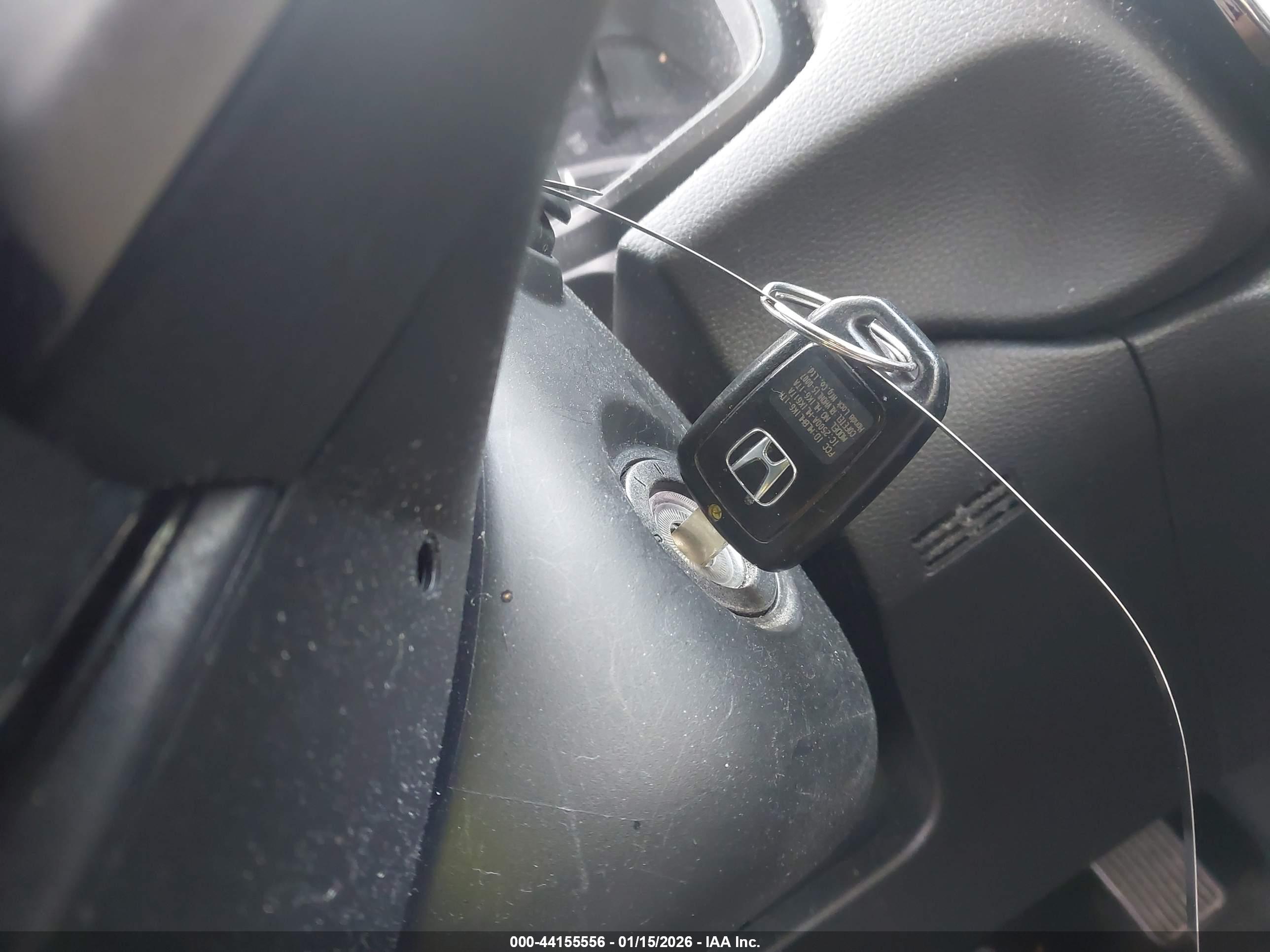 HONDA CR-V image 11