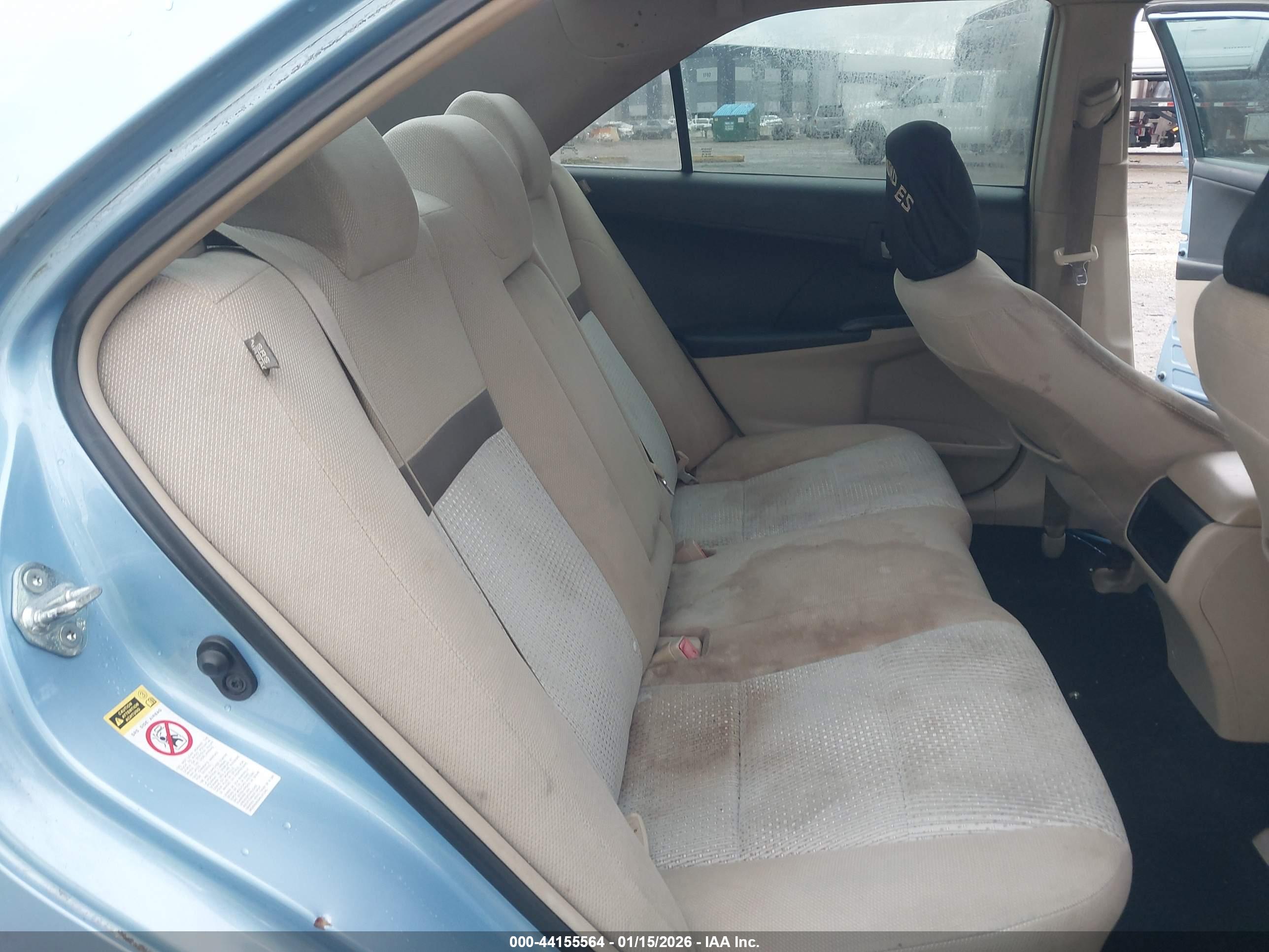 TOYOTA CAMRY image 8