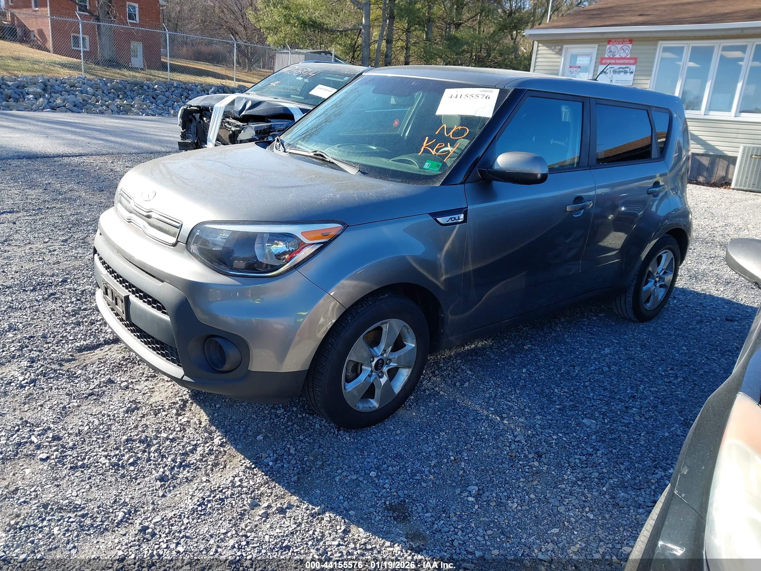 KIA SOUL image 2