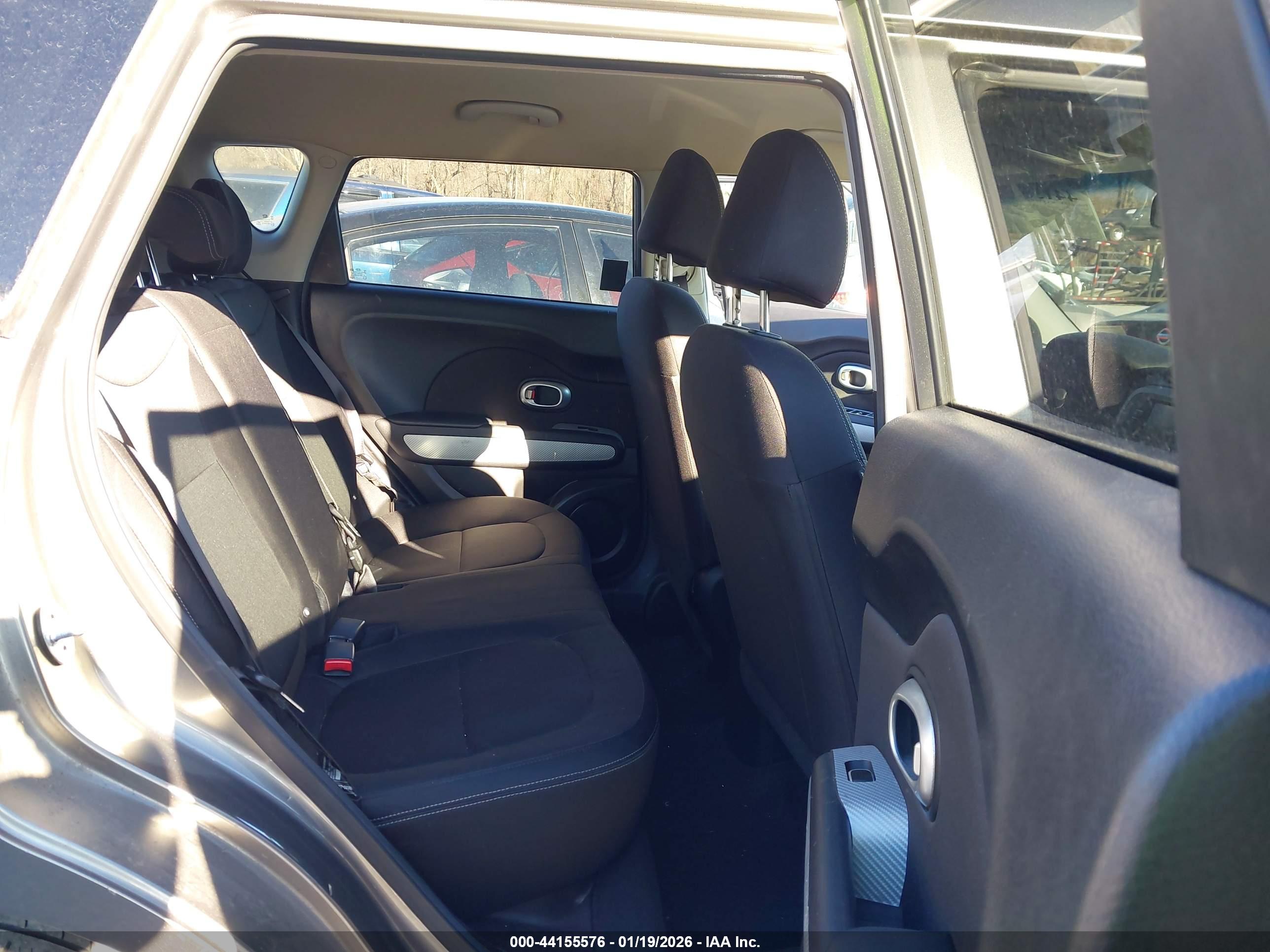 KIA SOUL image 8