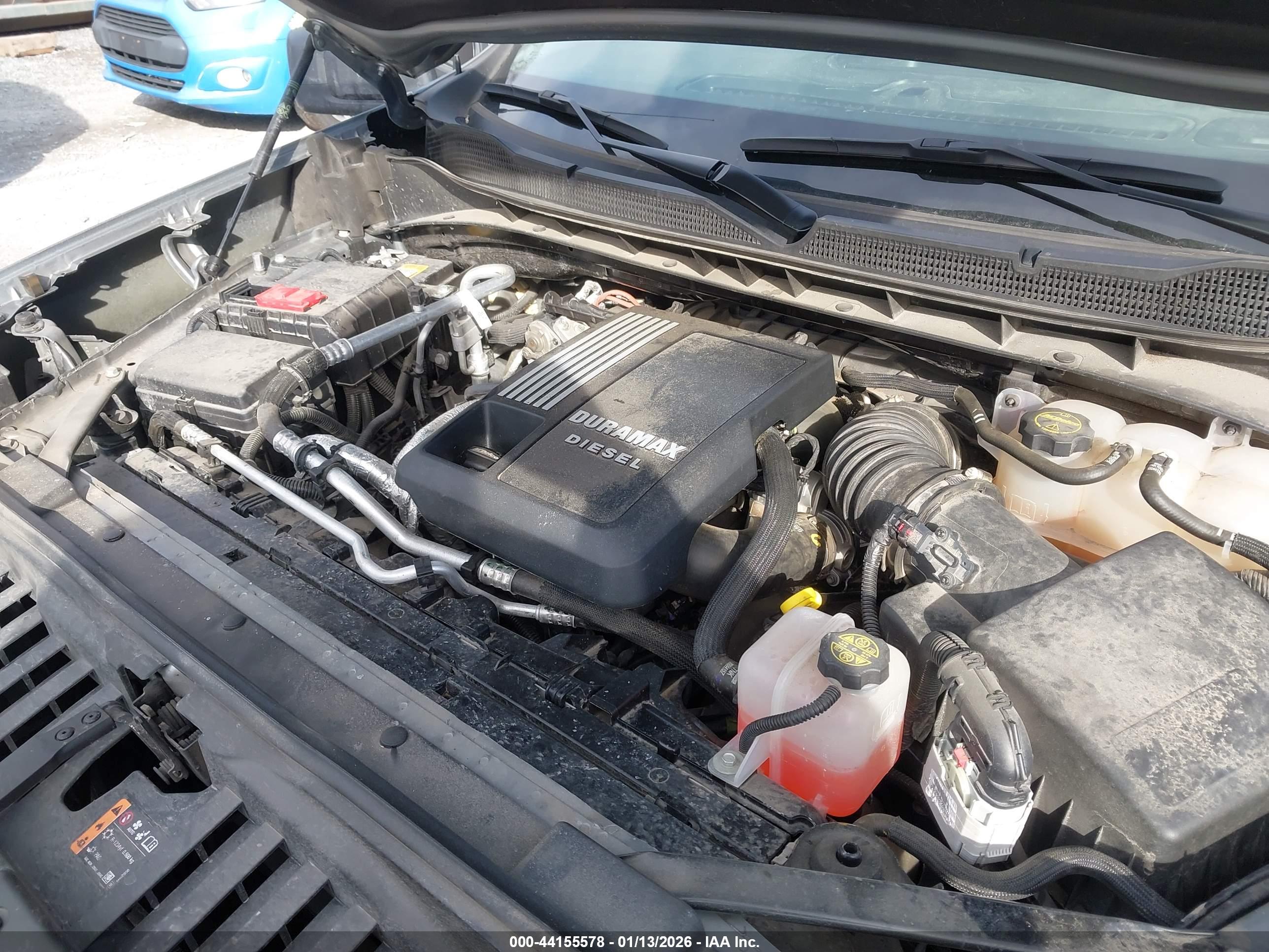CHEVROLET SILVERADO image 10