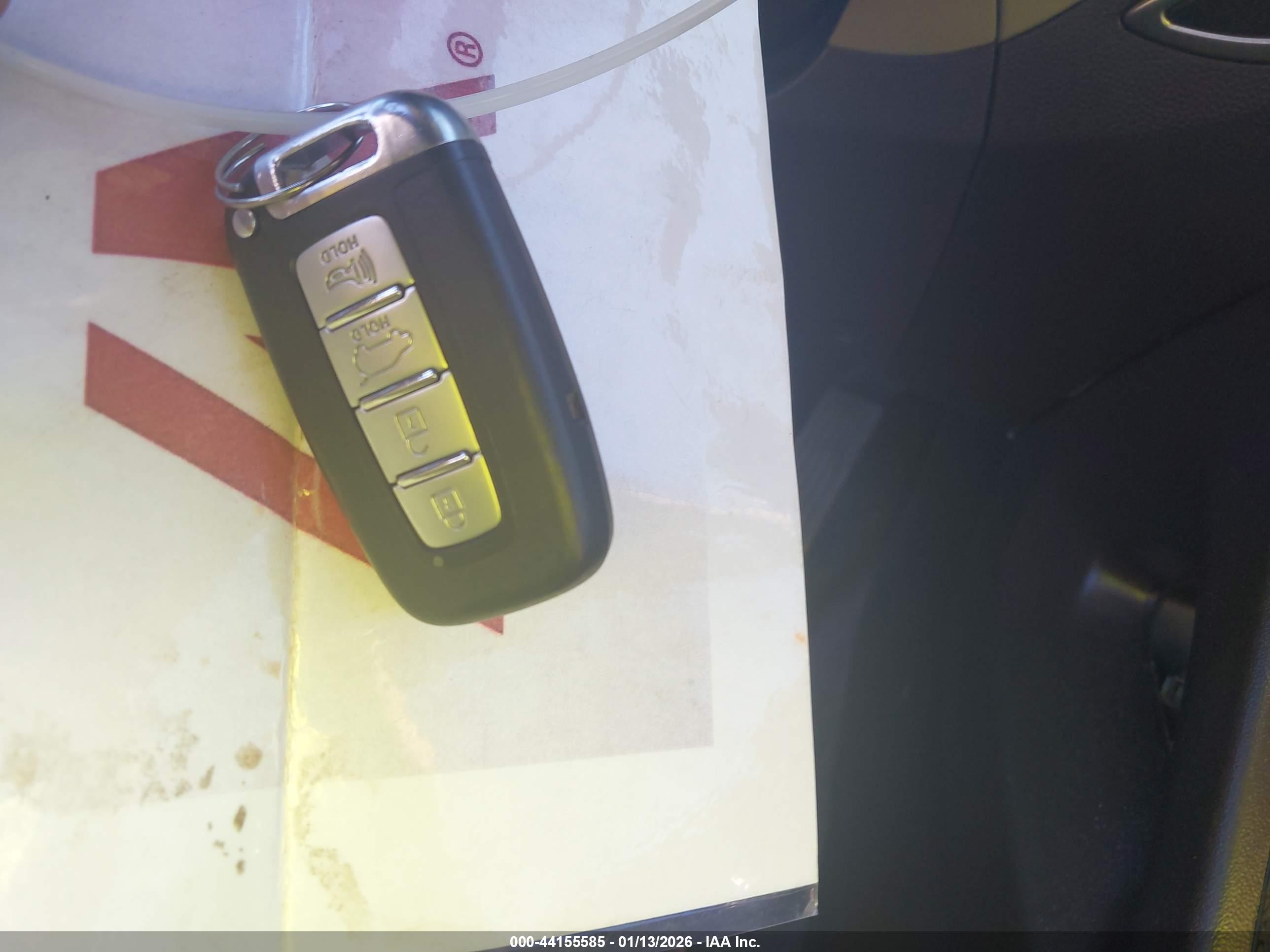 HYUNDAI TUCSON image 11