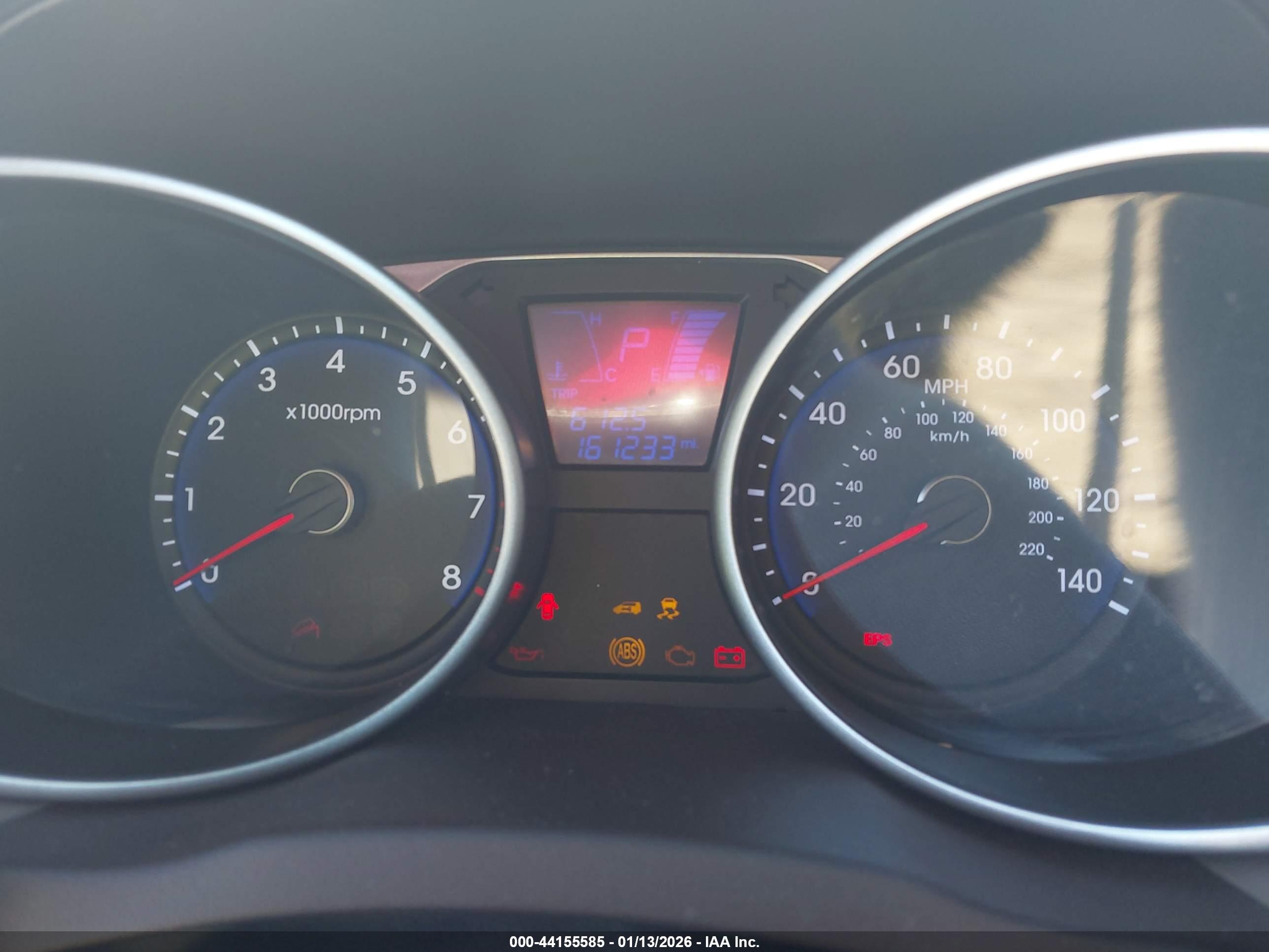 HYUNDAI TUCSON image 7