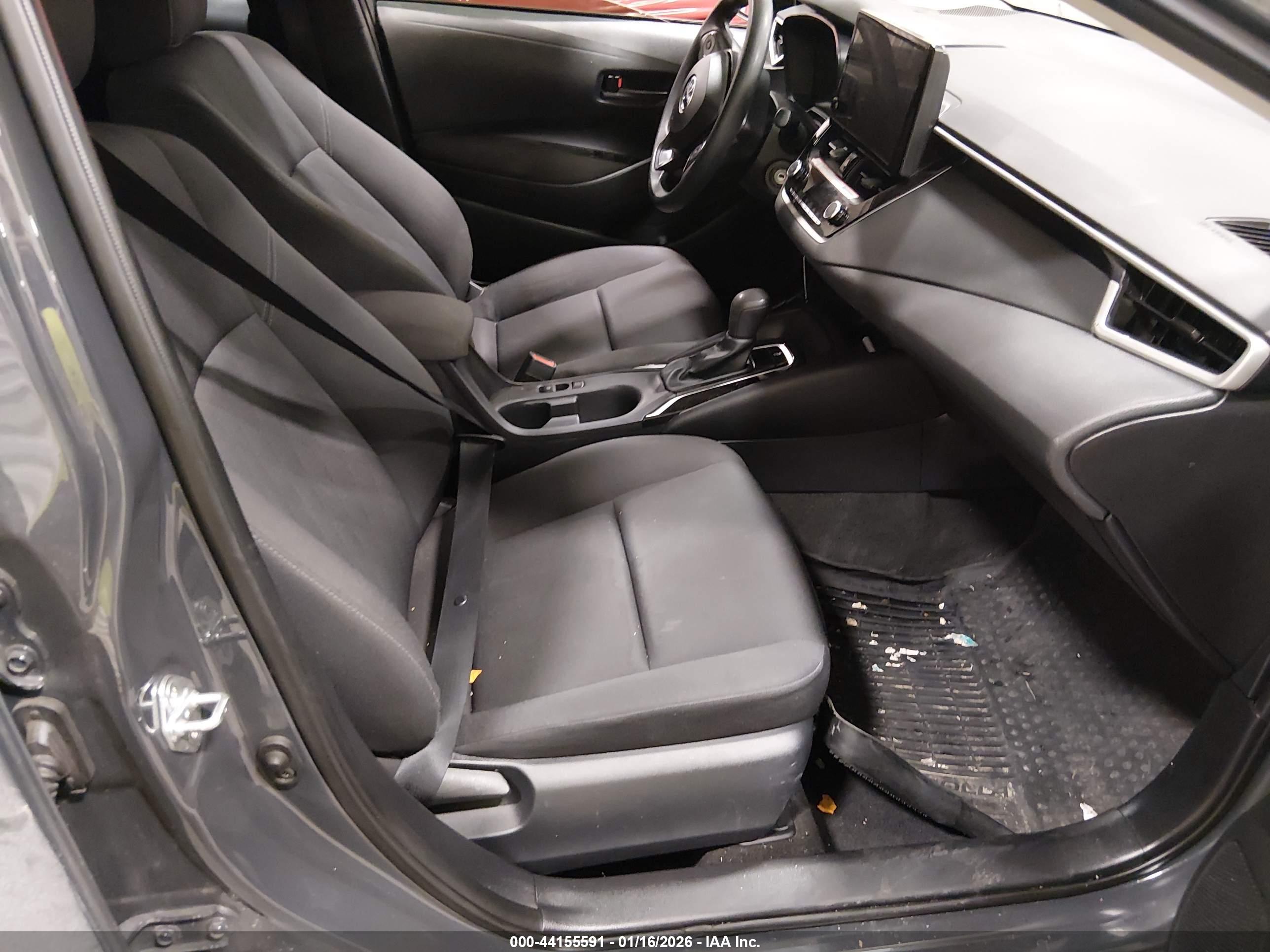 TOYOTA COROLLA image 5