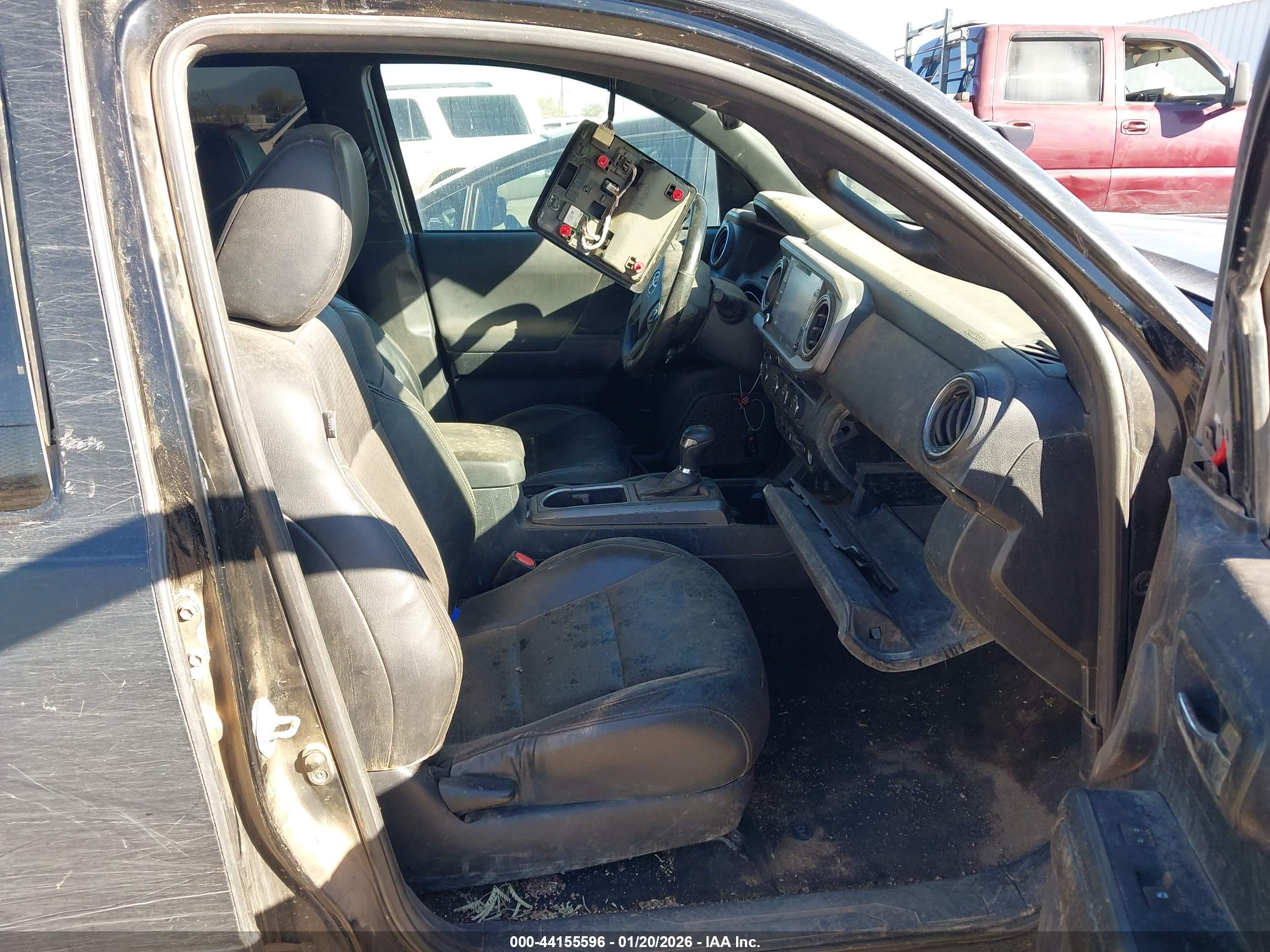 TOYOTA TACOMA image 5