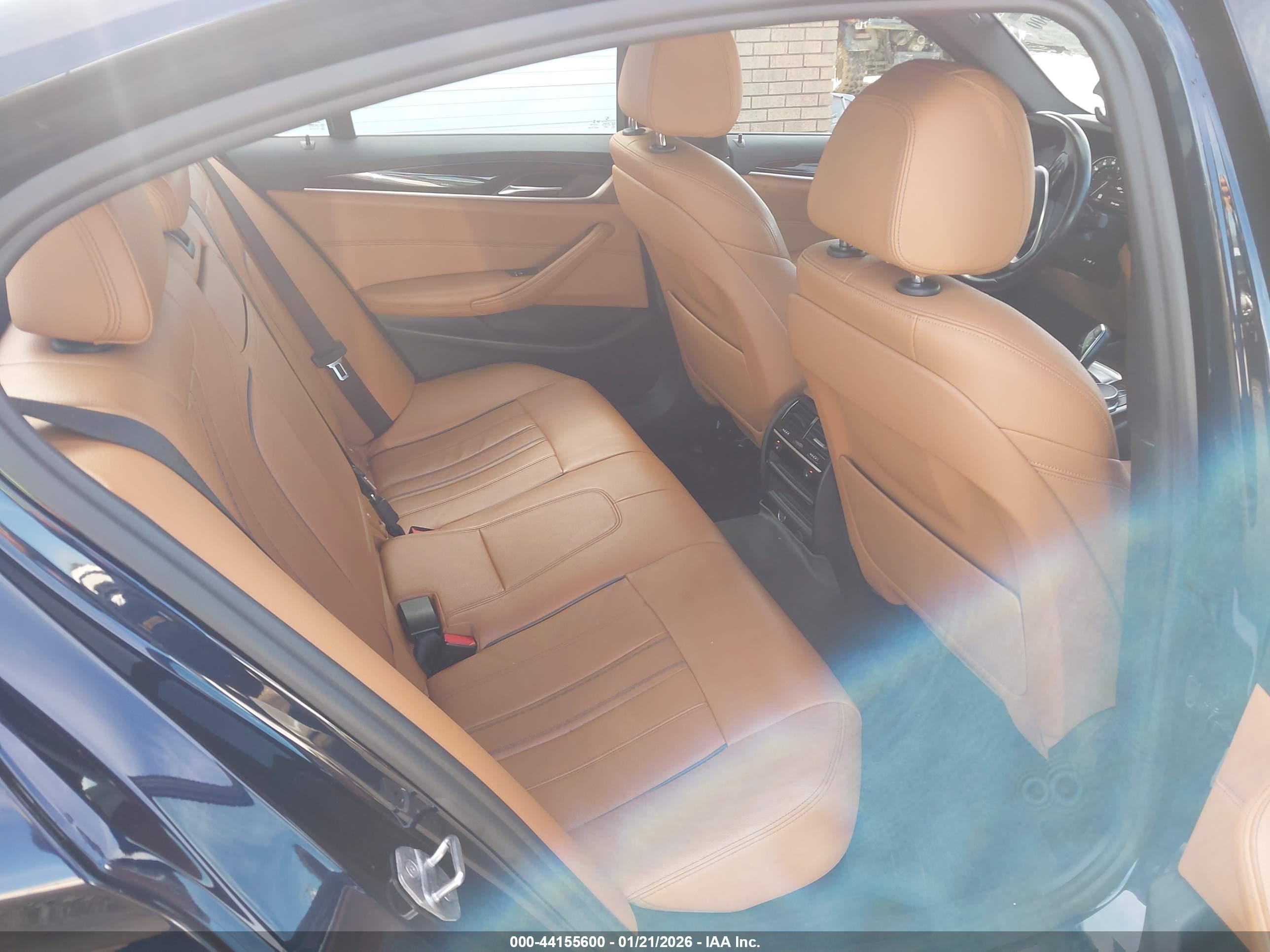 BMW 530I image 8