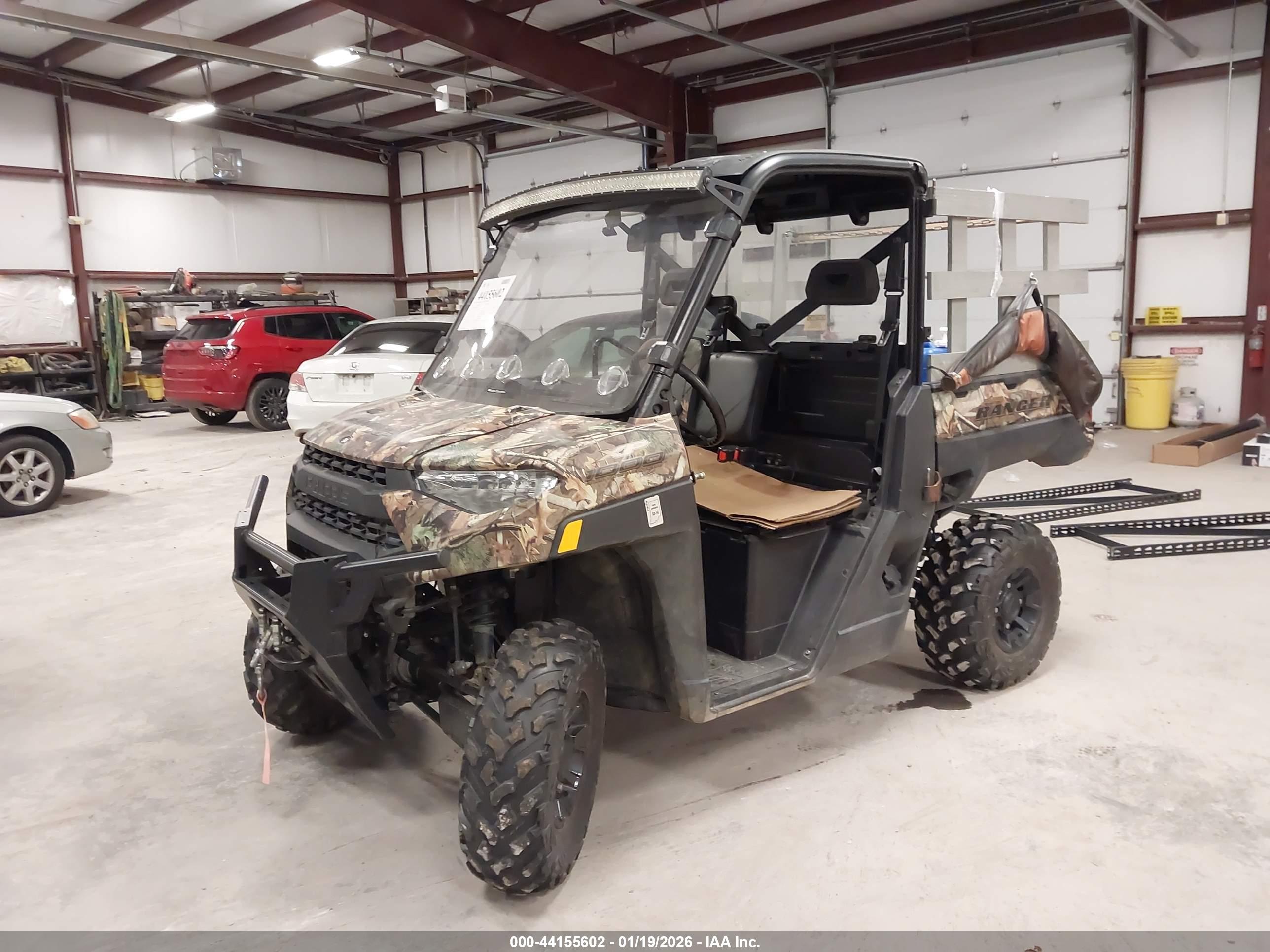 POLARIS RANGER image 2
