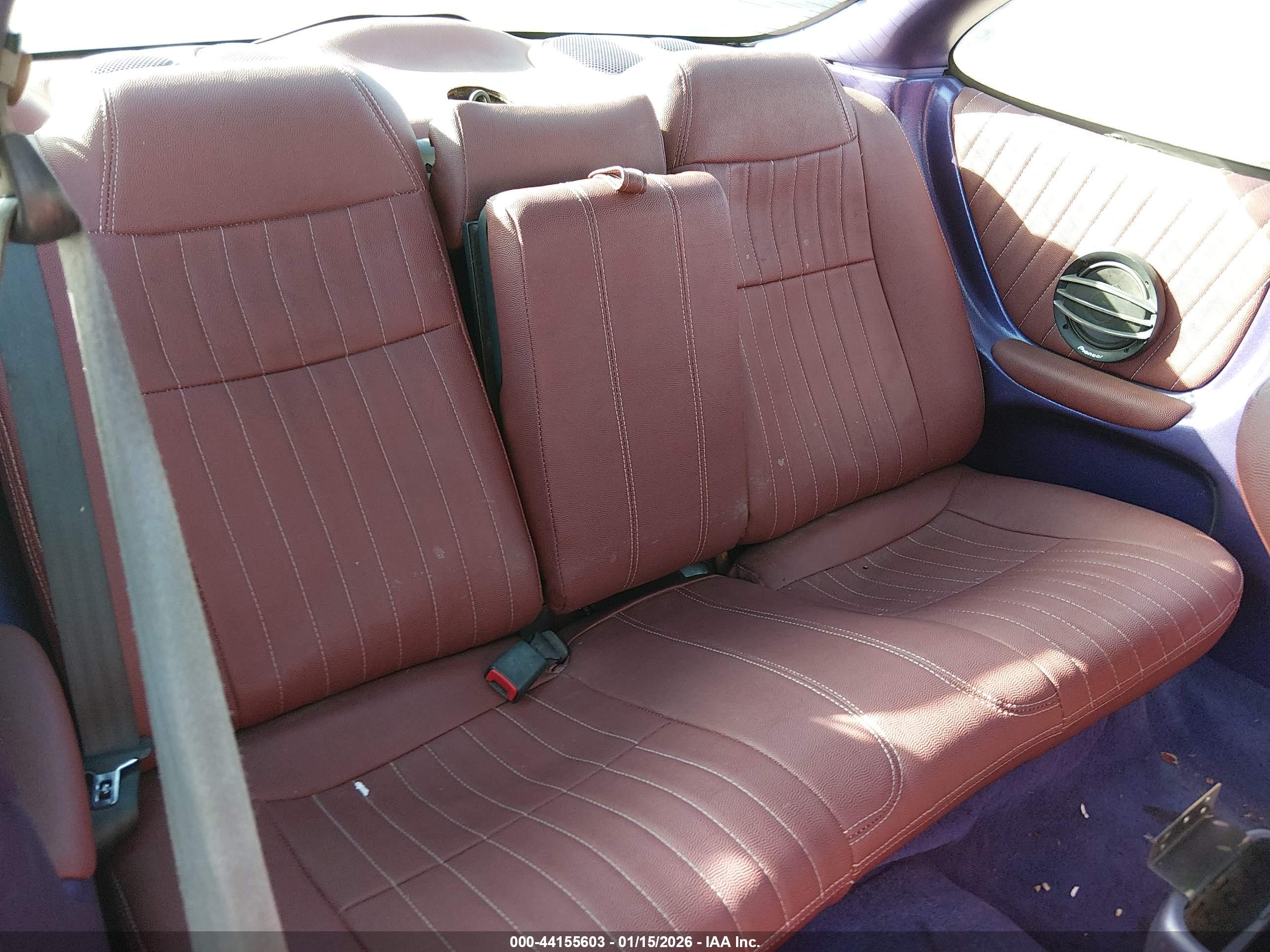 PONTIAC GRAND image 8