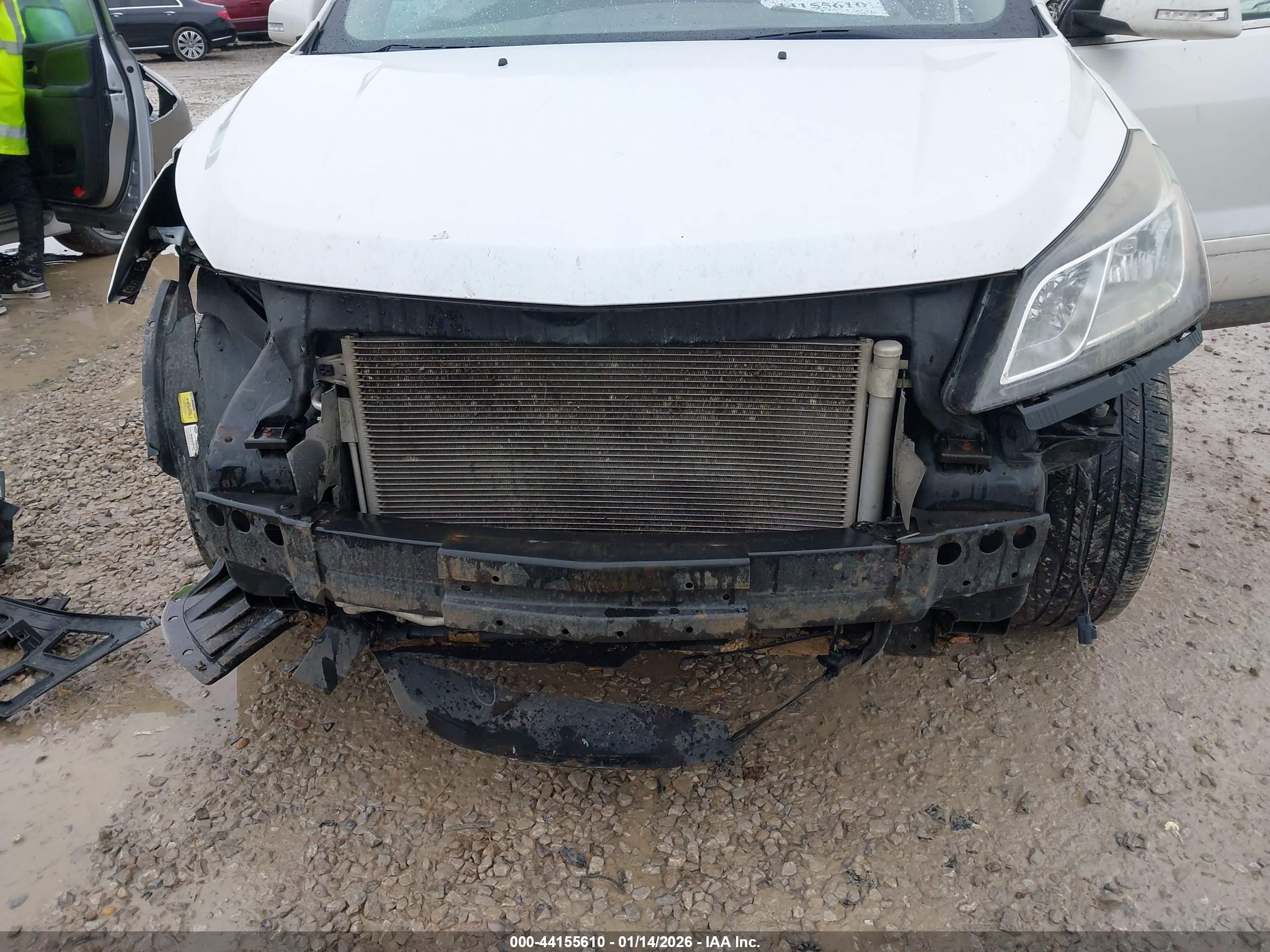 CHEVROLET TRAVERSE image 6