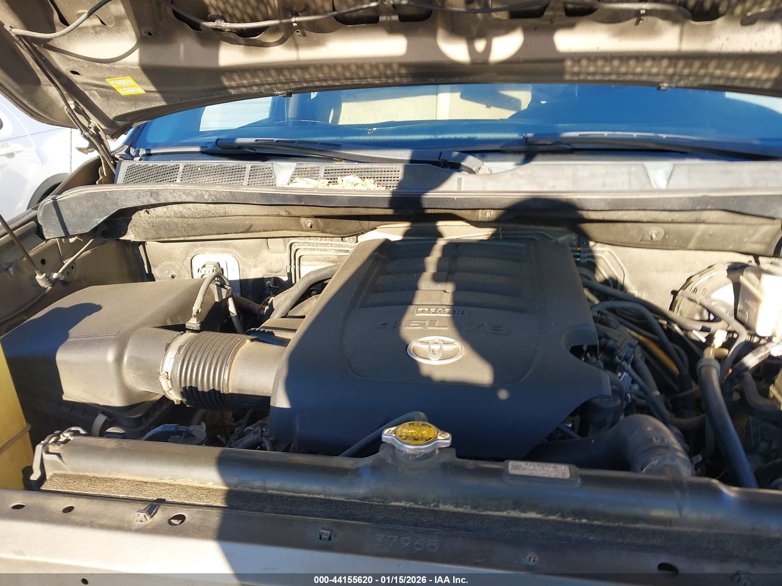 TOYOTA TUNDRA image 10