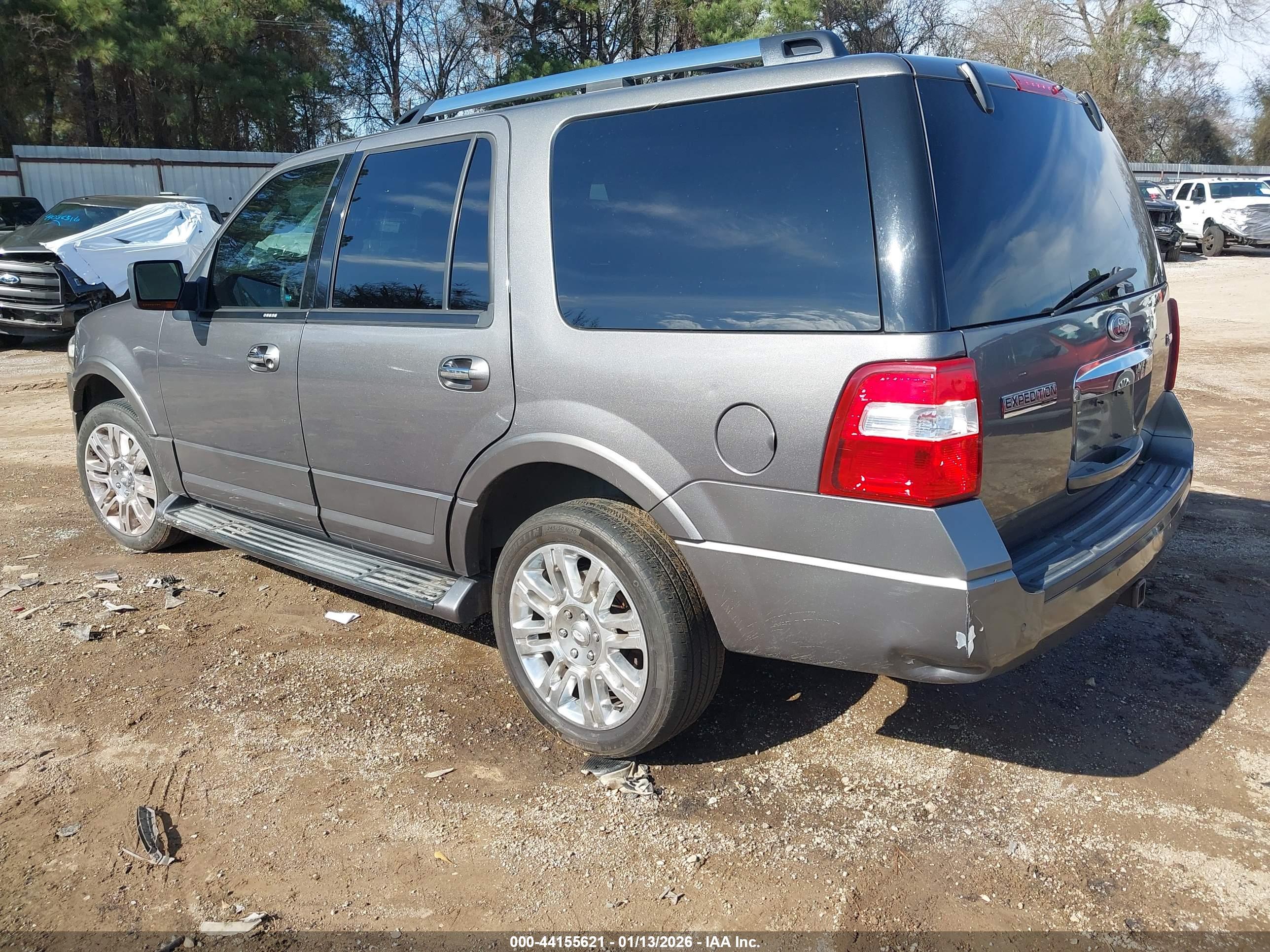 FORD EXPEDITION image 3