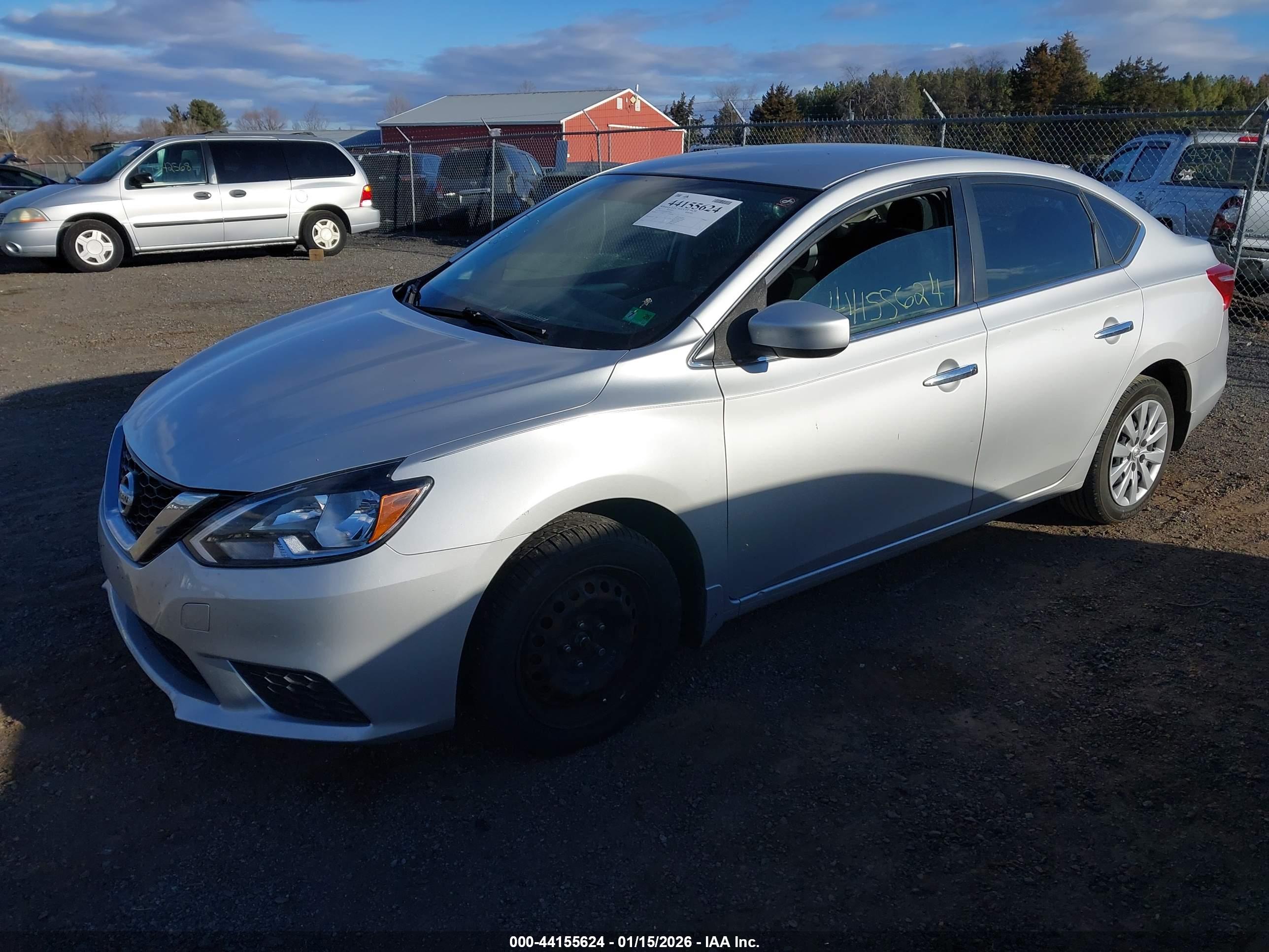 NISSAN SENTRA image 2