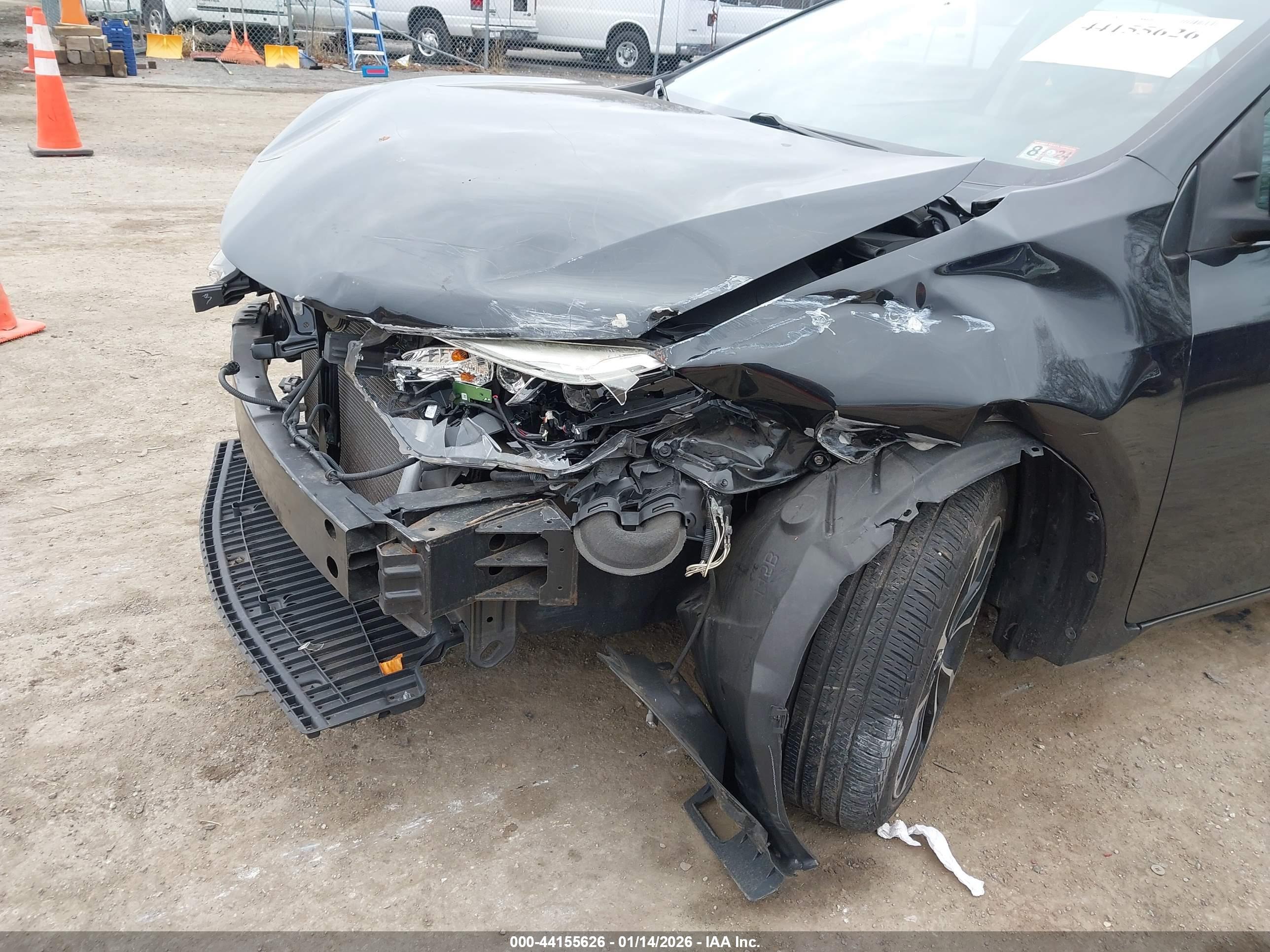 TOYOTA COROLLA image 6