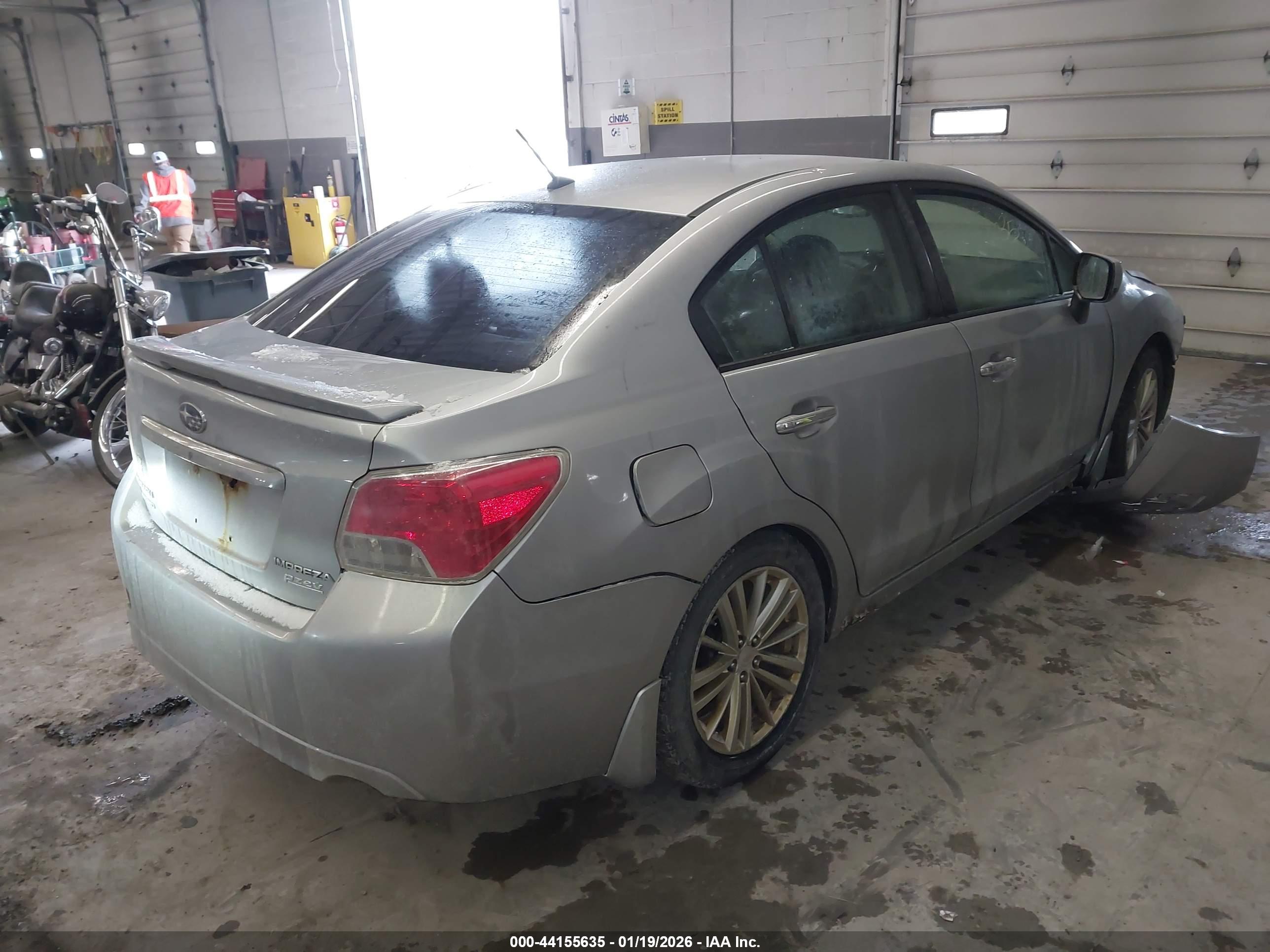 SUBARU IMPREZA image 4