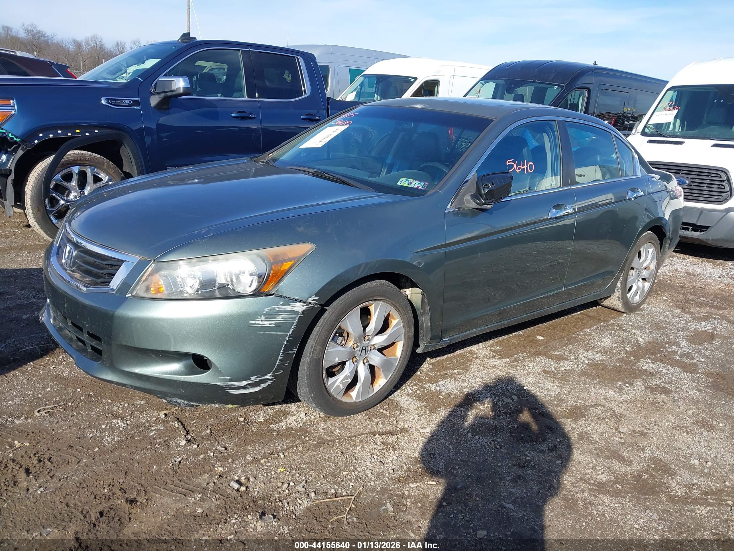 HONDA ACCORD image 2